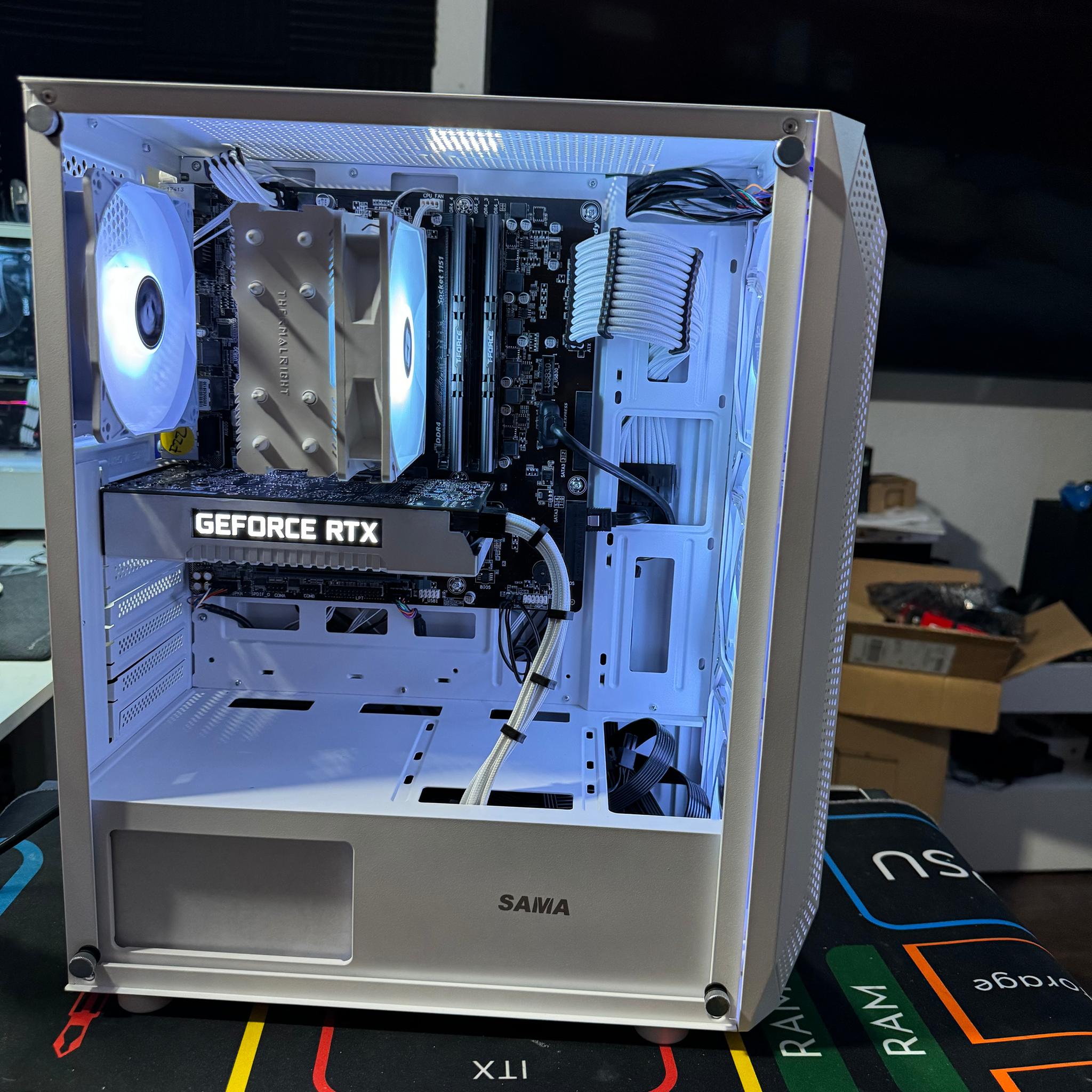 White N’ Black RTX Gaming PC - i5 6500 / RTX 2060