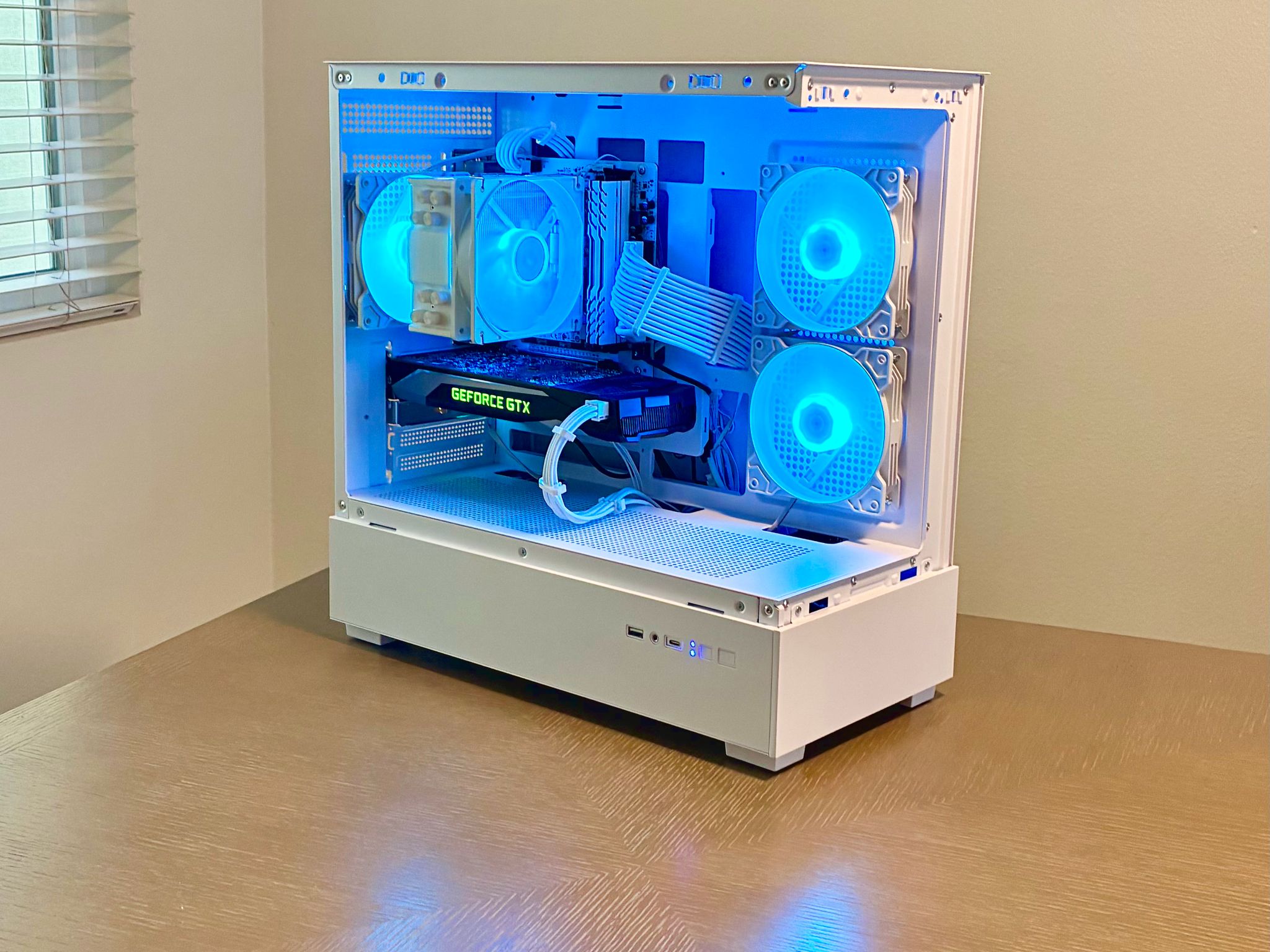 Entry Level Beast |GTX 1060 | RYZEN 5 PRO 3600 | 16GB RAM | WIFI & BT| Windows 11 - 1080p...
