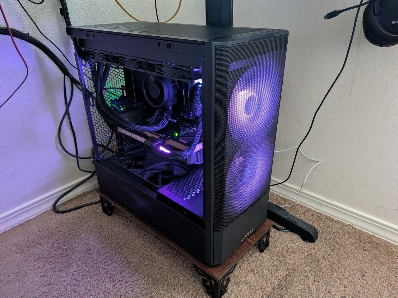 PC: 5080, 9950X3D, DDR5 32GB, 2TB SSD, AIO