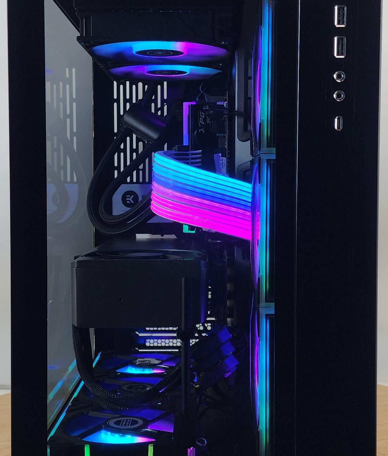 Gaming PC Ryzen 9 9950X 32GB RAM 1TB SSD RTX 4070 Ti SUPER 16GB Win11 Computer