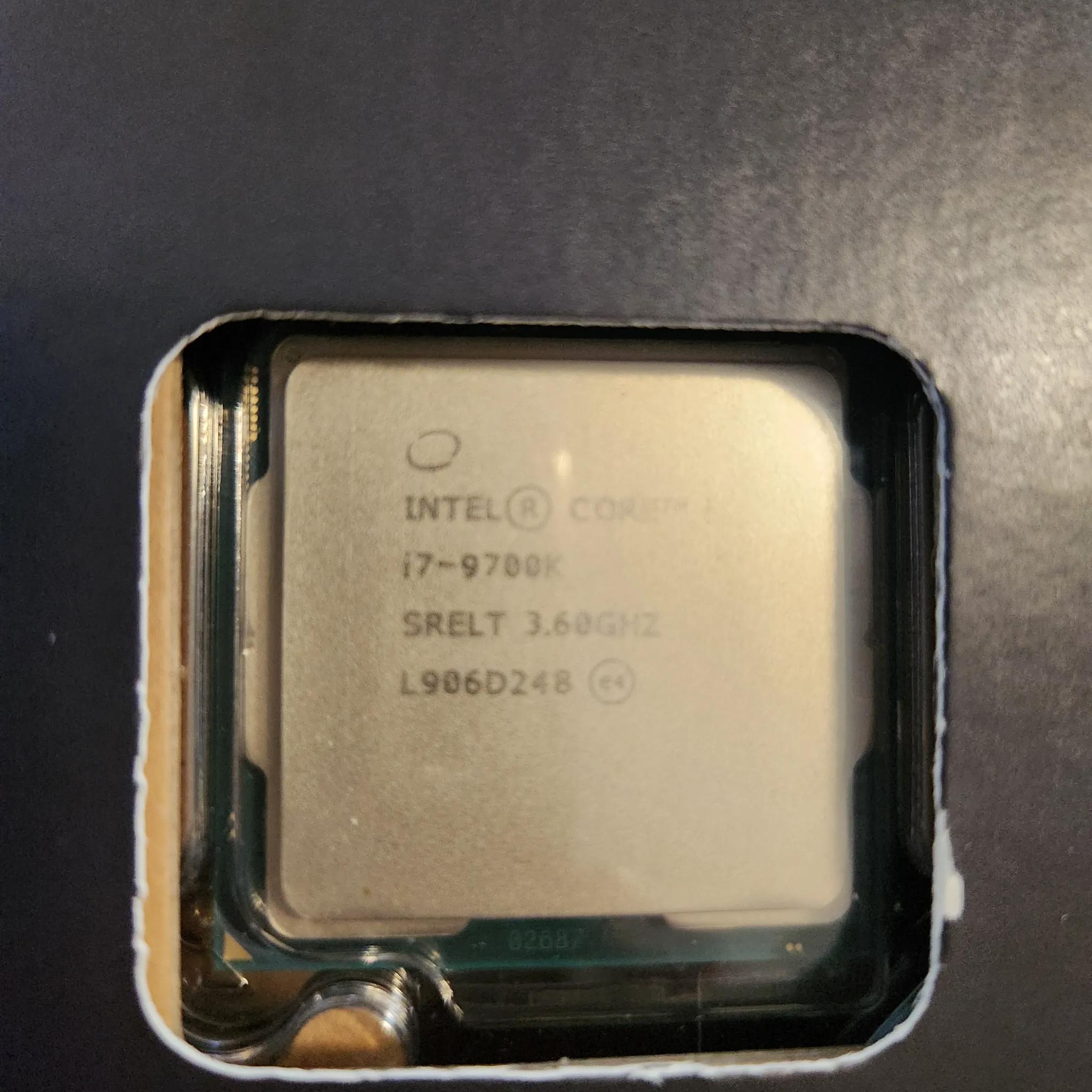 Intel Core i7 8 Core Processor i7-9700K 3.60GHz