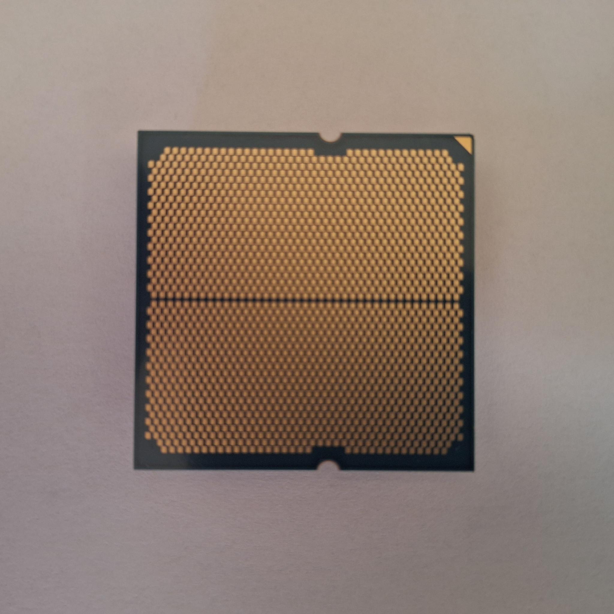 AMD Ryzen 5 7600X
