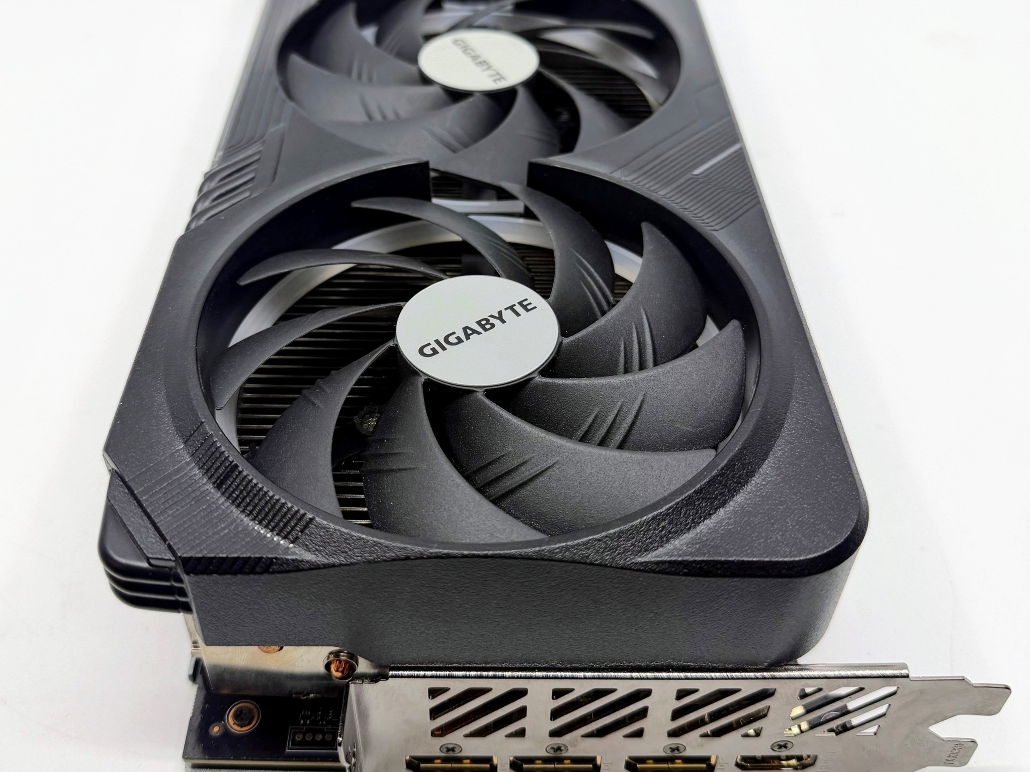 GIGABYTE GeForce RTX 4090 Gaming OC 24GB (GV-N4090GAMING OC-24GD), open box and lightly used.