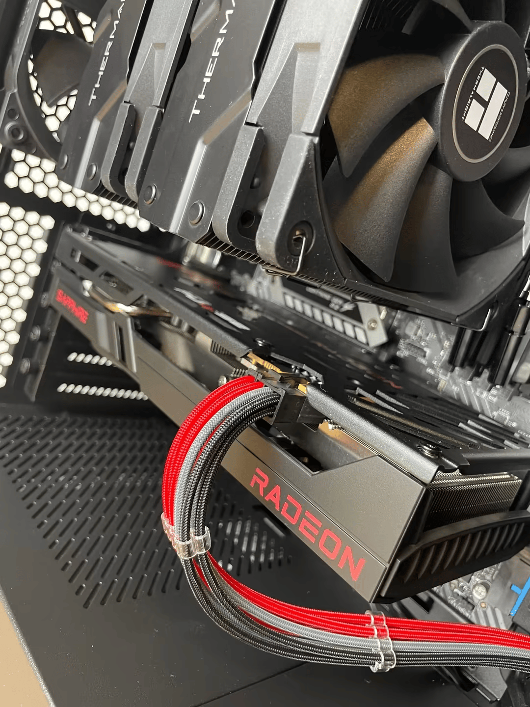 All AMD 1080p Powerhouse 5600x/6600xt Gaming PC