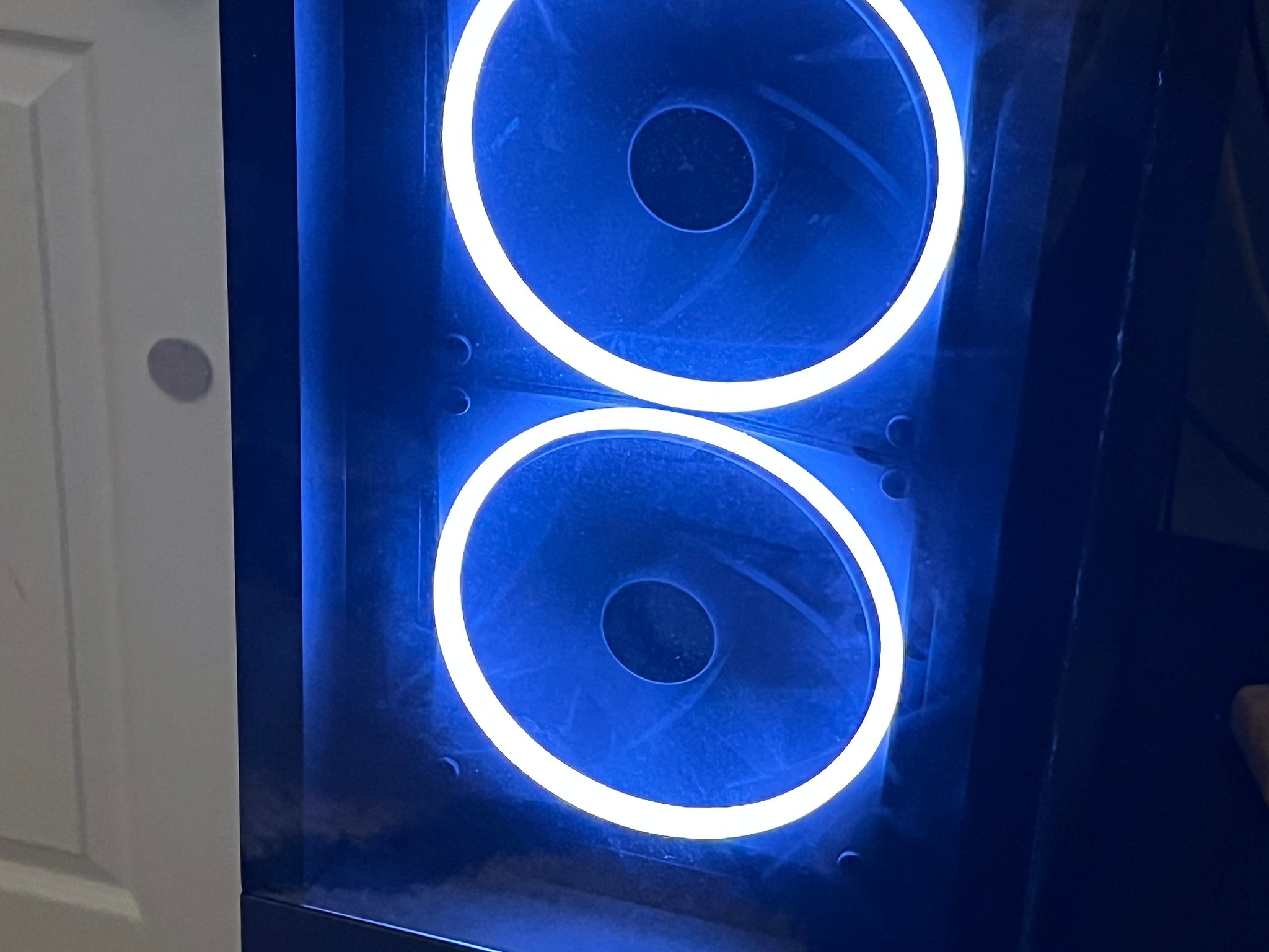 Player: Two Prime H5 Elite RTX 4070 Ti Gaming PC/ AMD Ryzen 5800X CPU