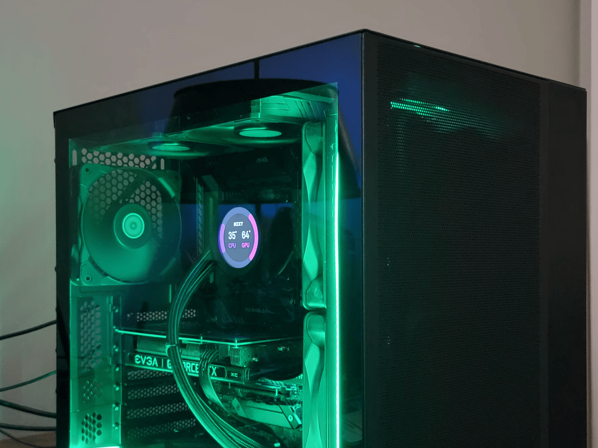 Intel i9 10900kf - EVGA 3060 XC - Lian LI 011 Air mini
