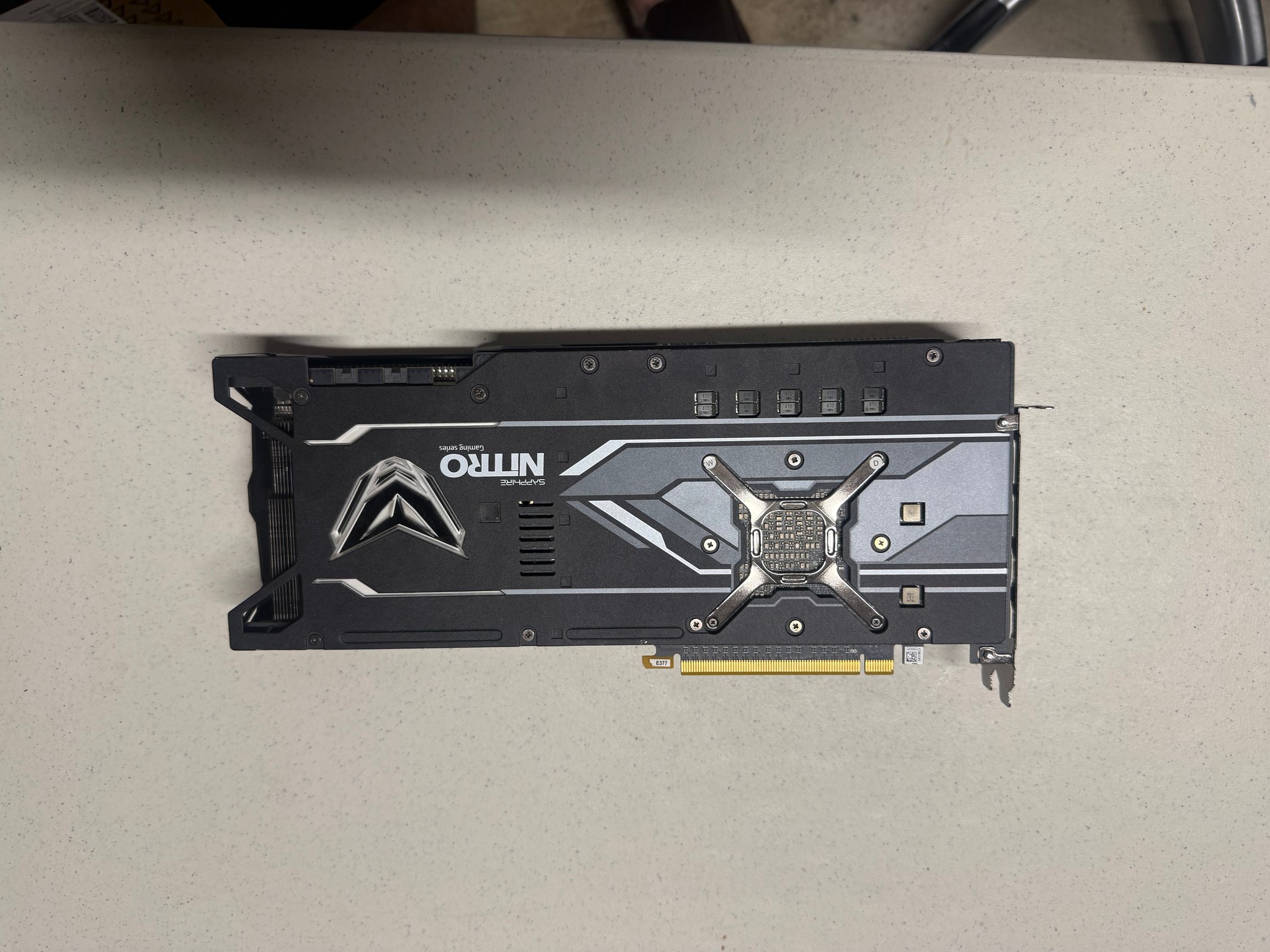 SAPPHIRE NITRO+ Radeon RX VEGA 64