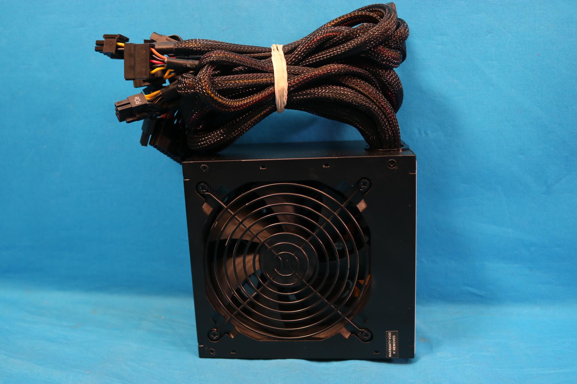 Thermaltake Smart 700W 80 PLUS Certified ATX Desktop Power Supply - 4136115951