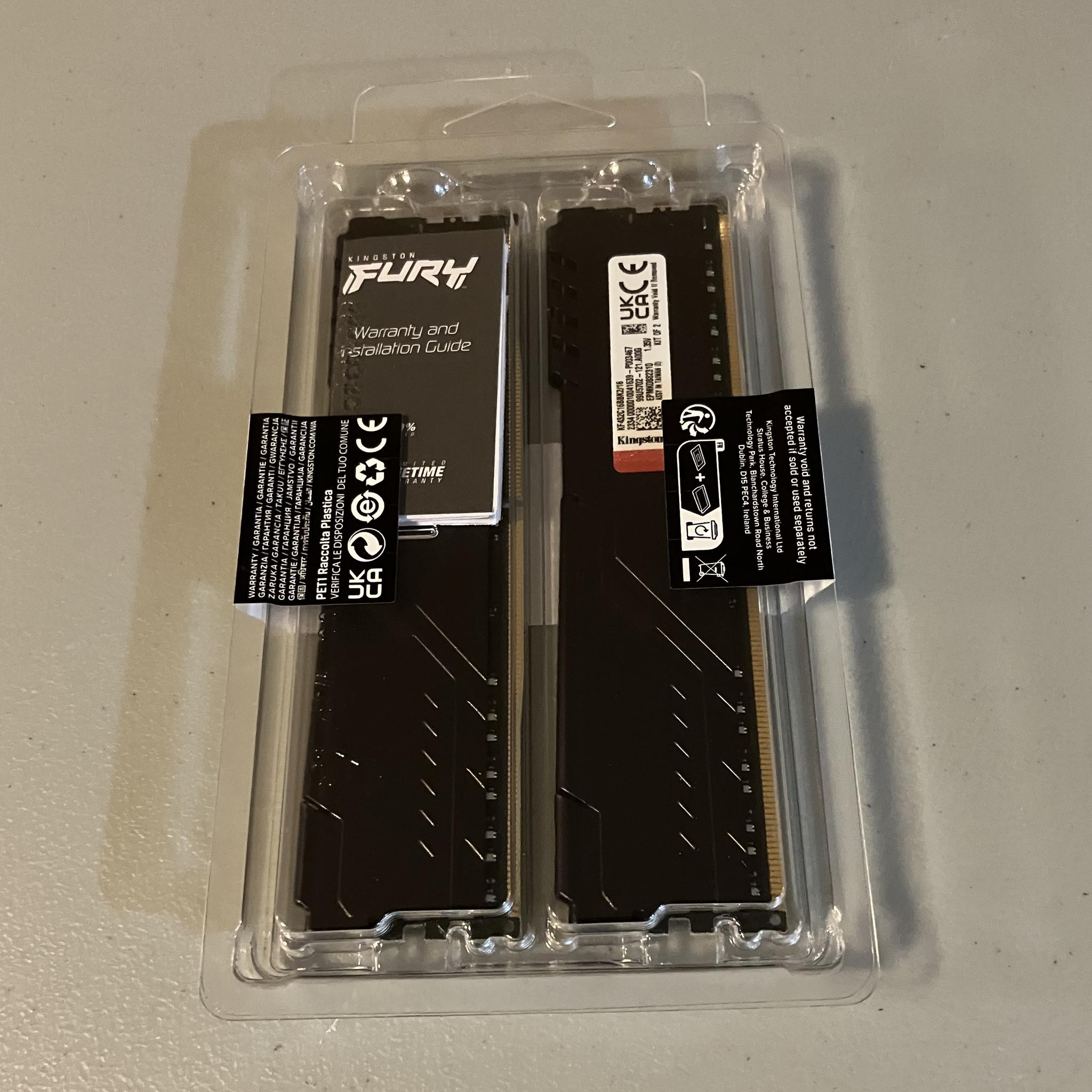 2x8GB Kingston Fury DDR4 RAM