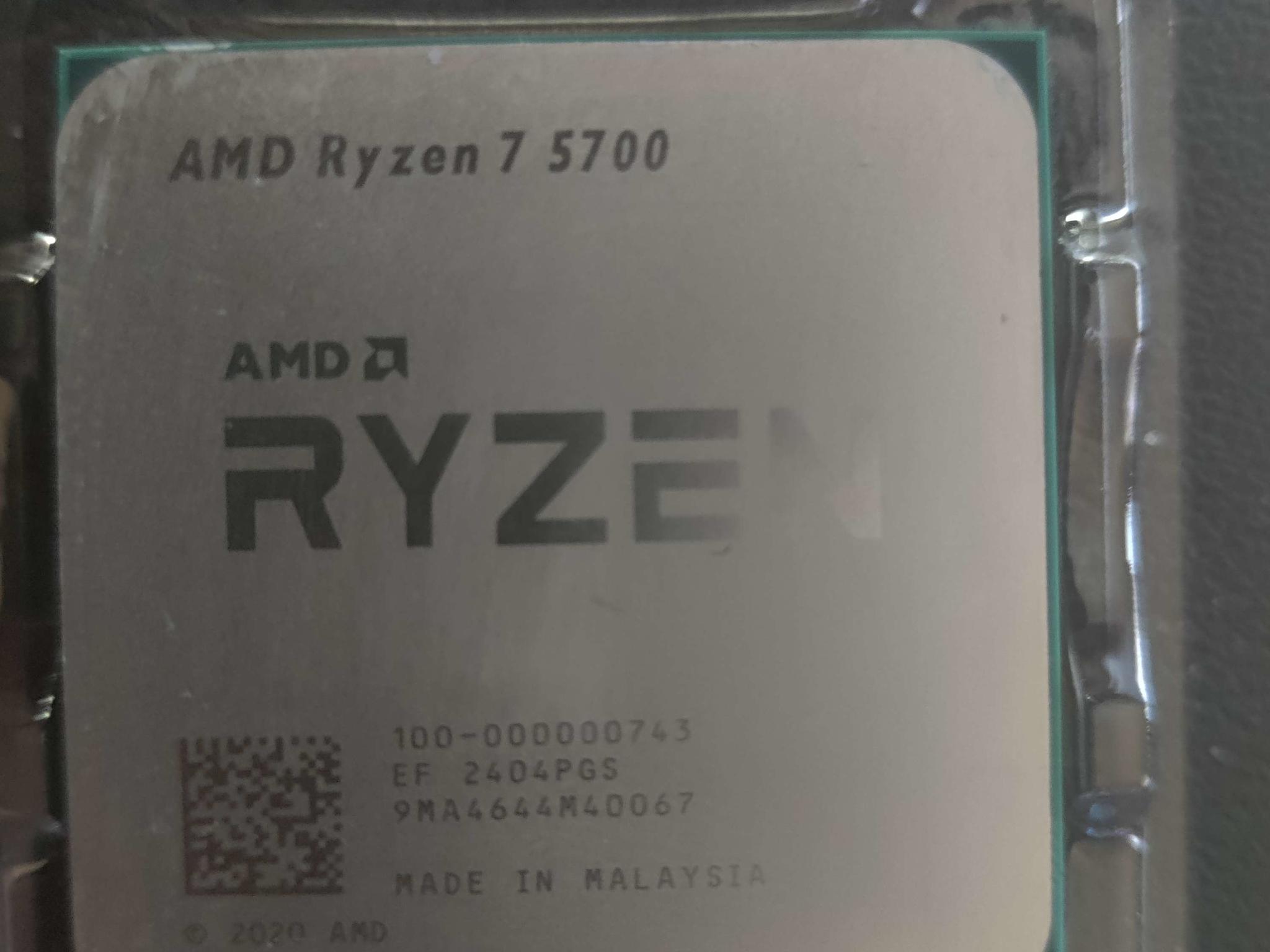 AMD Ryzen 7 5700