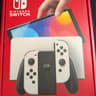 Switch OLED White (Used but like new) w/ original packaging