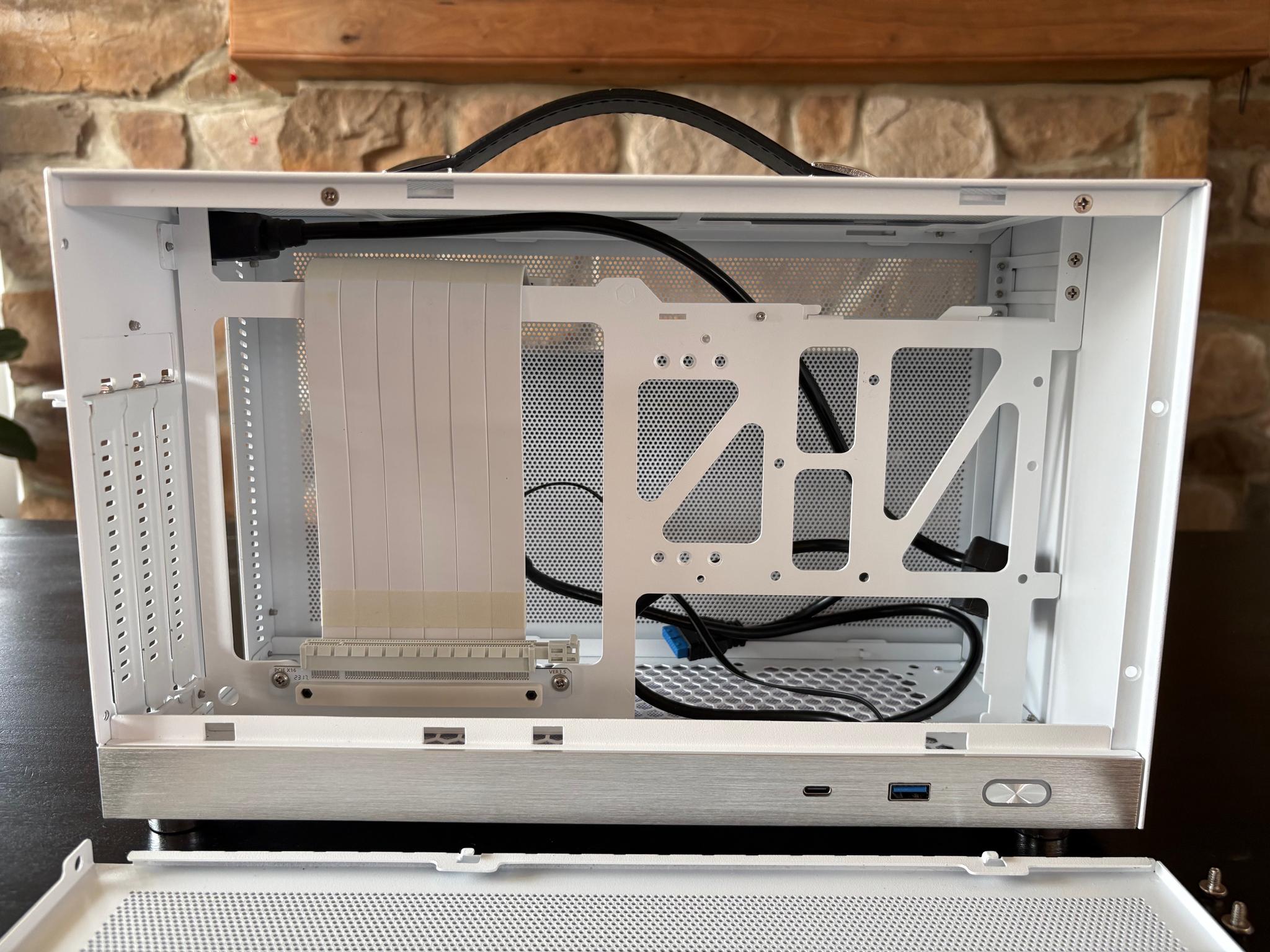 KXRORS S400 Mini-ITX PC case - White