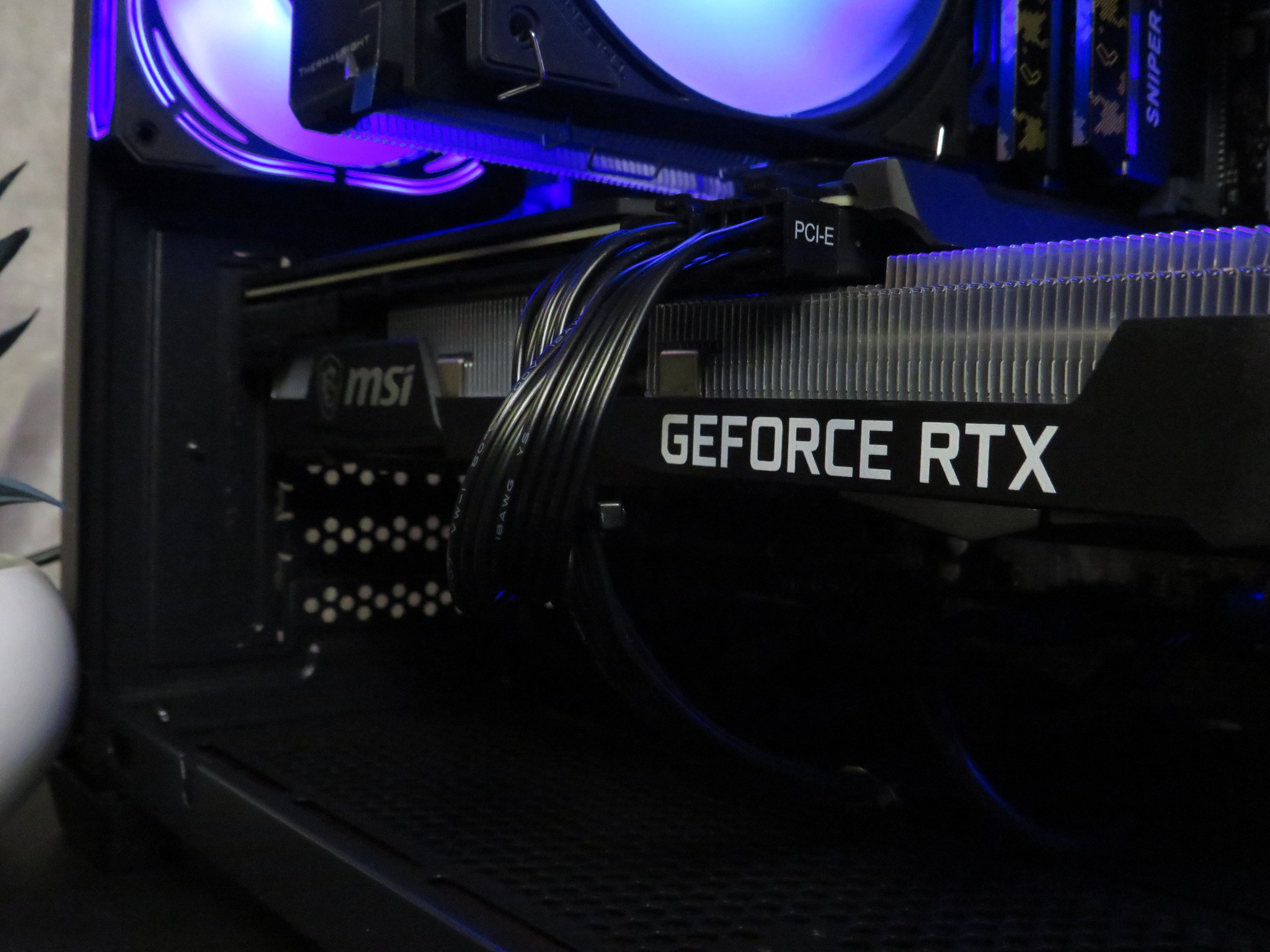 1440p GAMER: RTX 3070 + Ryzen 5 5500 + 1 TB NVME + 16 GB DDR4 at 3600 mhz