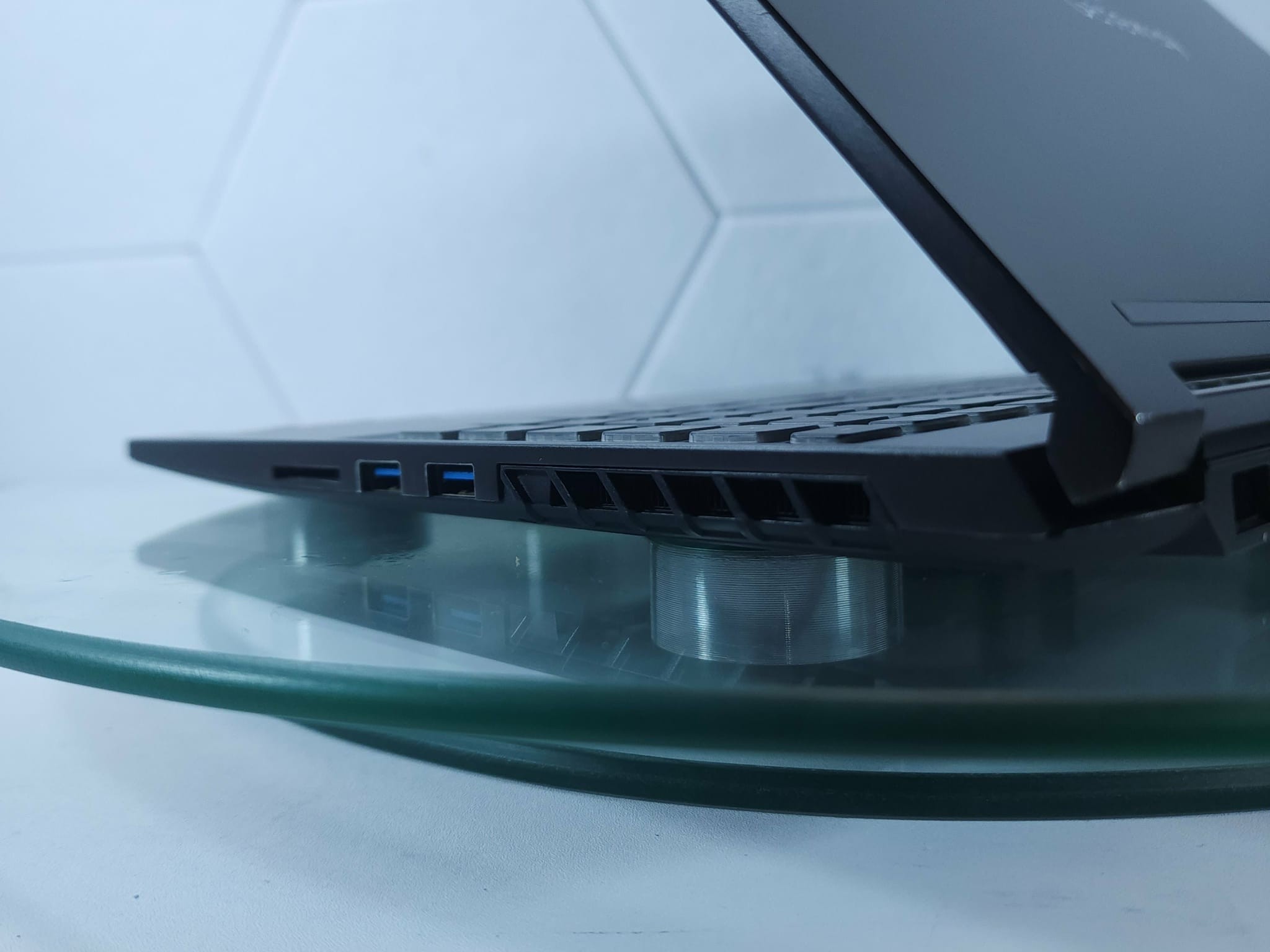 Gateway Gaming Laptop : Ryzen 5 4600H | GTX 1650