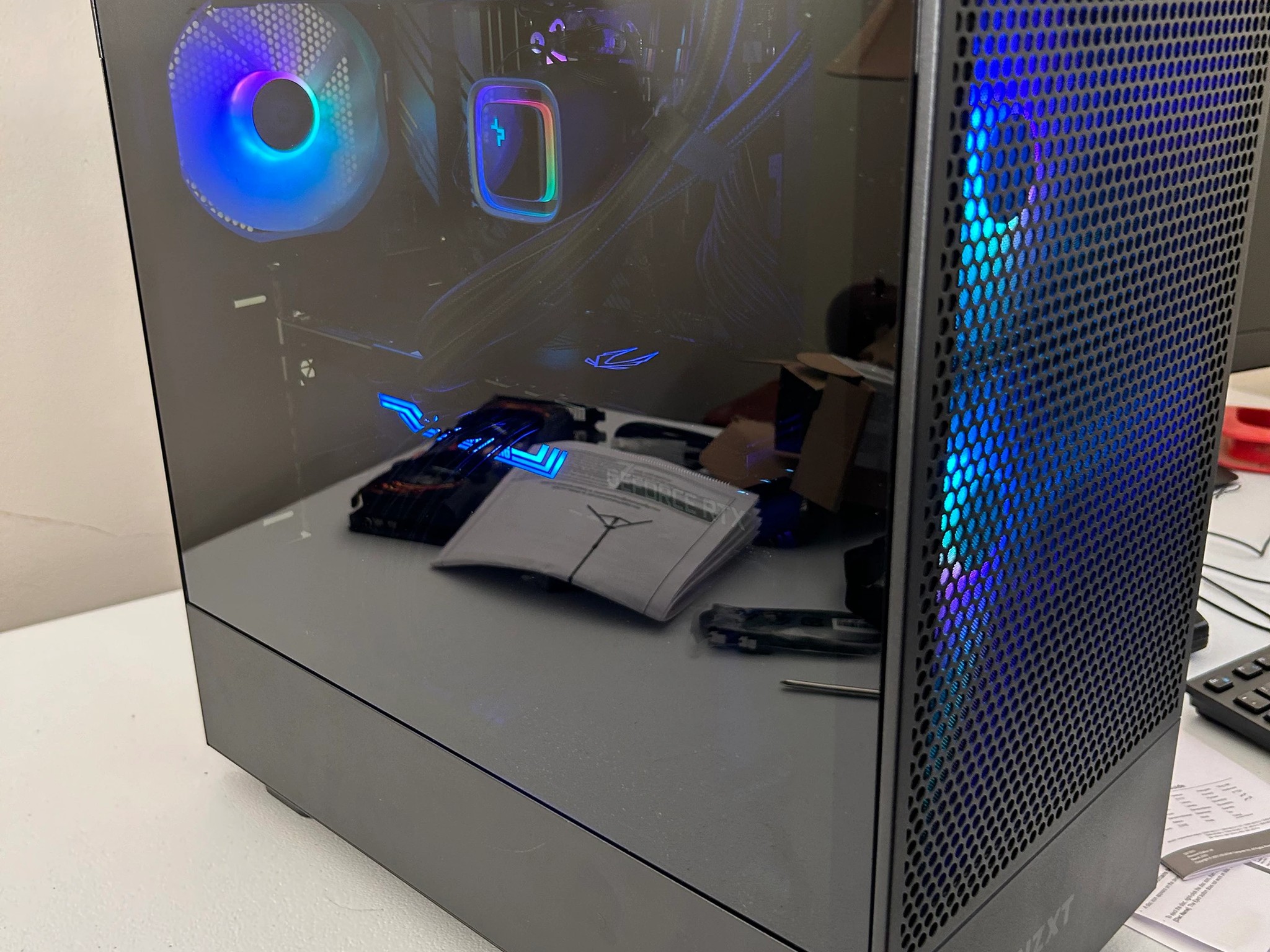 AMD 5800X3D + RTX 3070ti!  Water Cooled Gaming PC