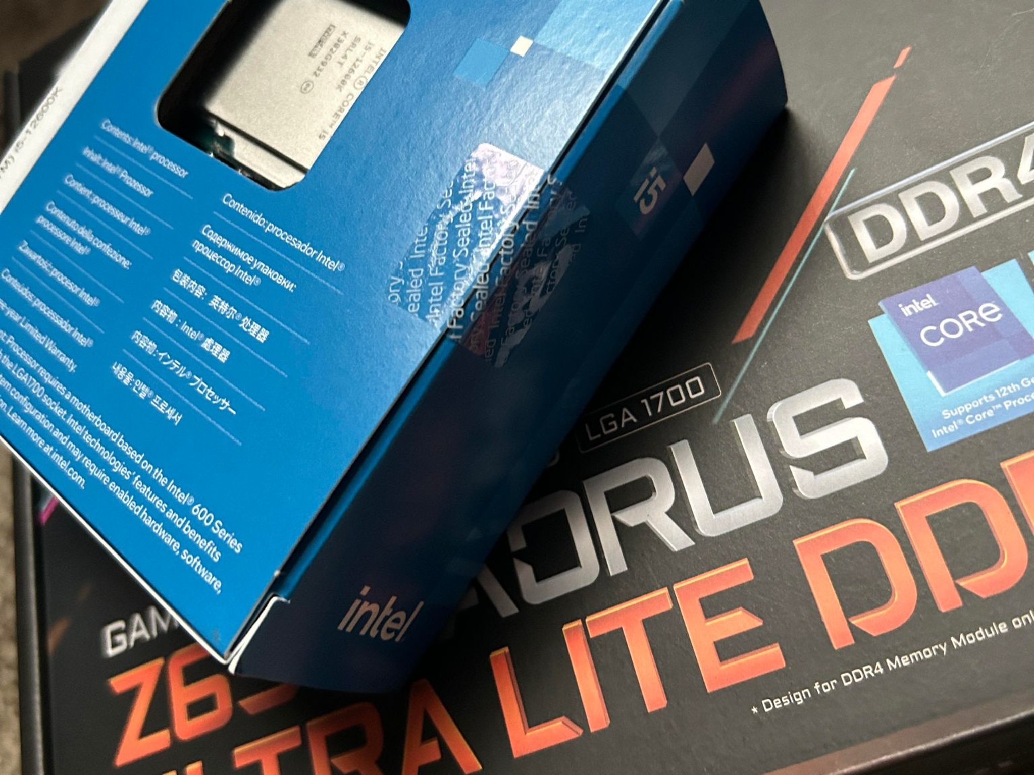 I5-12600K + Z690I Aorus Ultra Lite DDR4