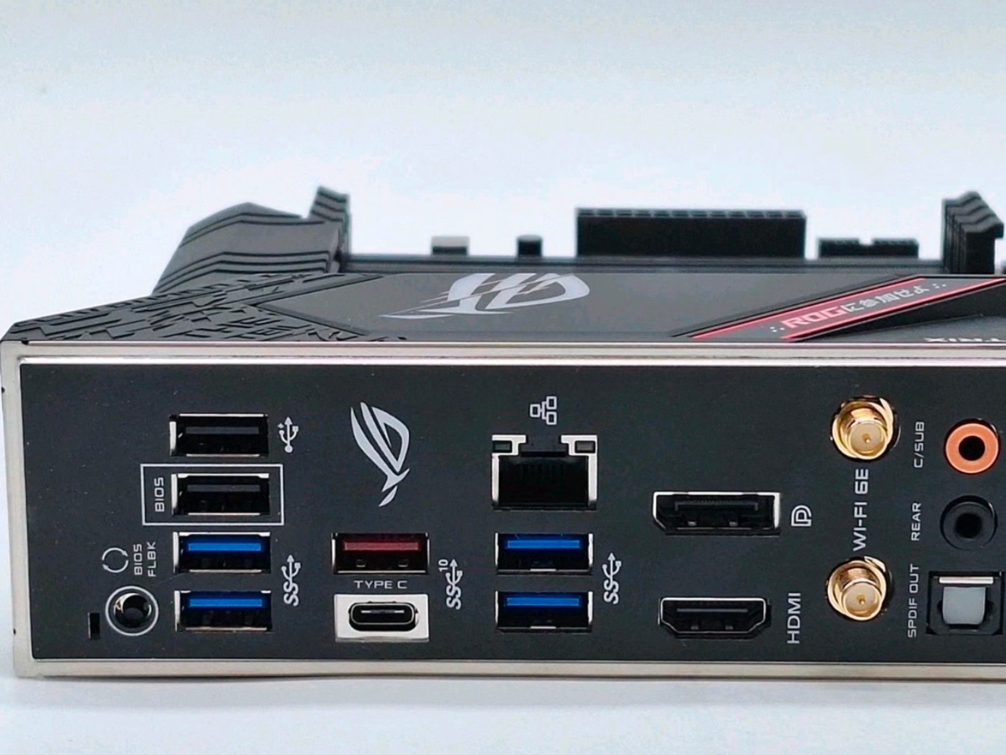 ROG Strix B550-F Gaming WiFi II + Ryzen 3950X + 16GB Aorus RGB + 500GB NMVE  210 views  8 saves