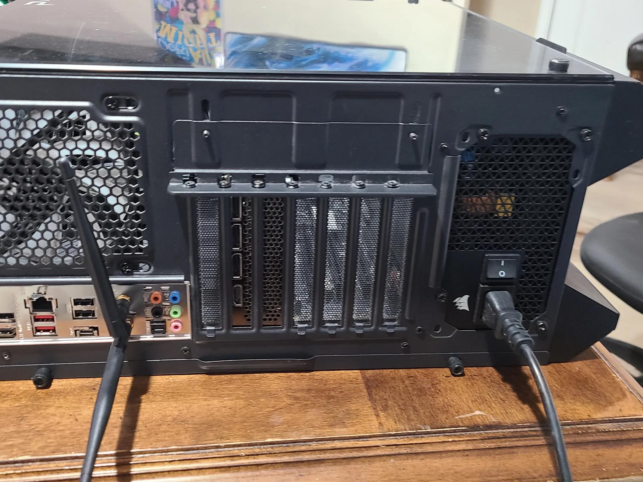 Used Prebuilt PC Laptops (3070) (I7-13700KF)