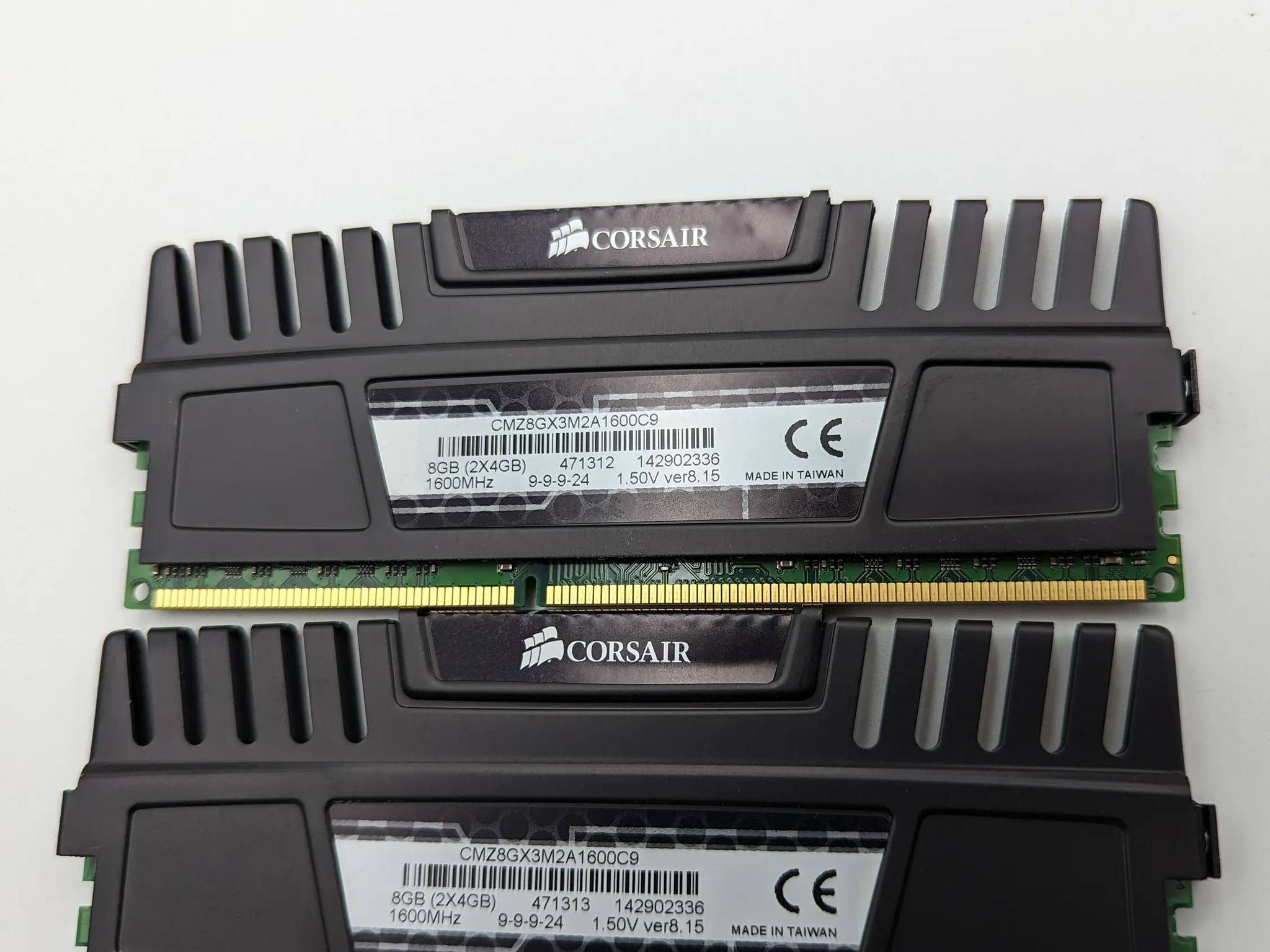 Corsair Vengeance 8gb kit DDR3 1600mhz