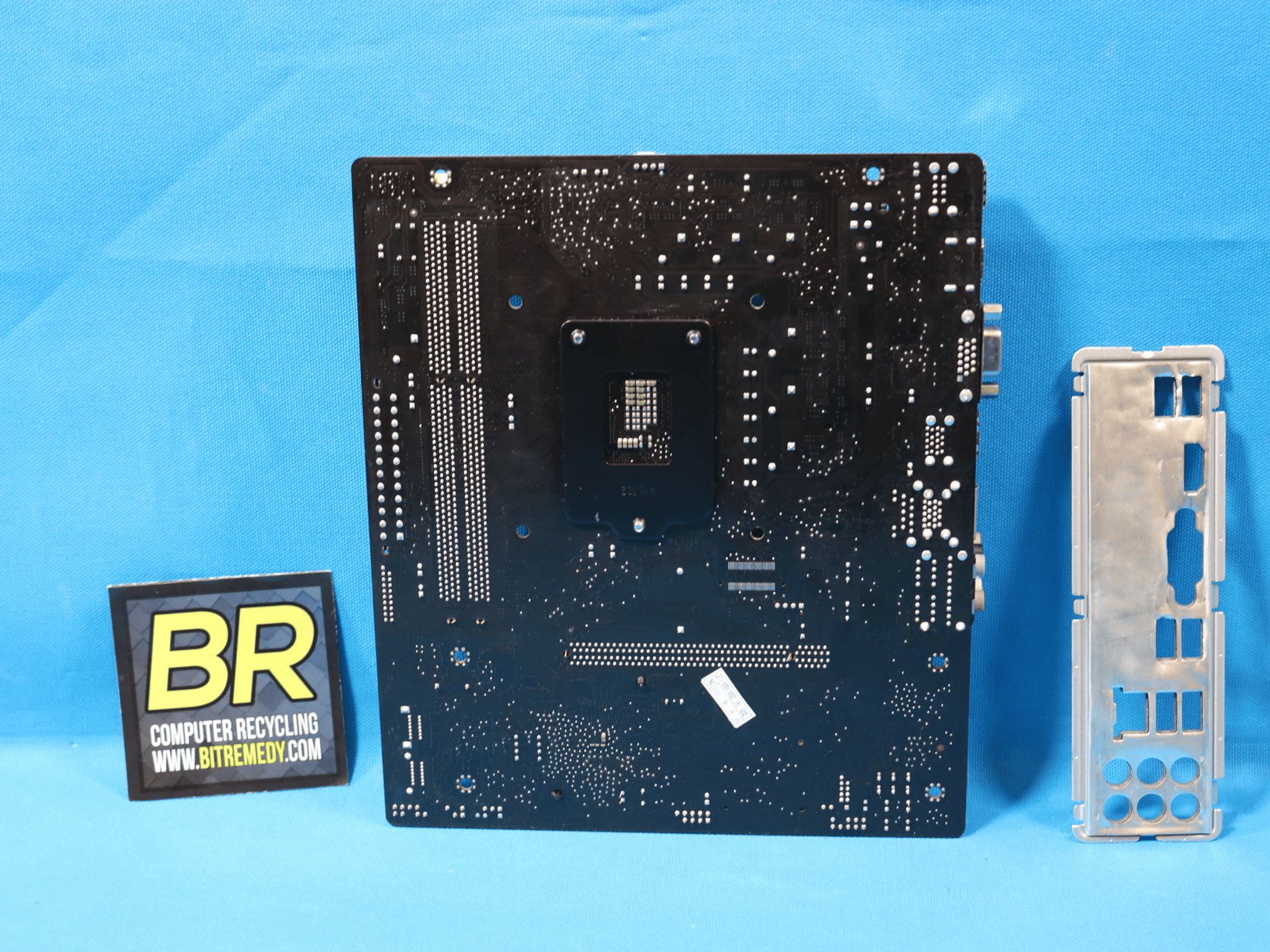 Asus H110-M/M32CD/DP_MB Intel LGA1151/Socket H4 DDR3L MicroATX Desktop Motherboard & I/O Shield