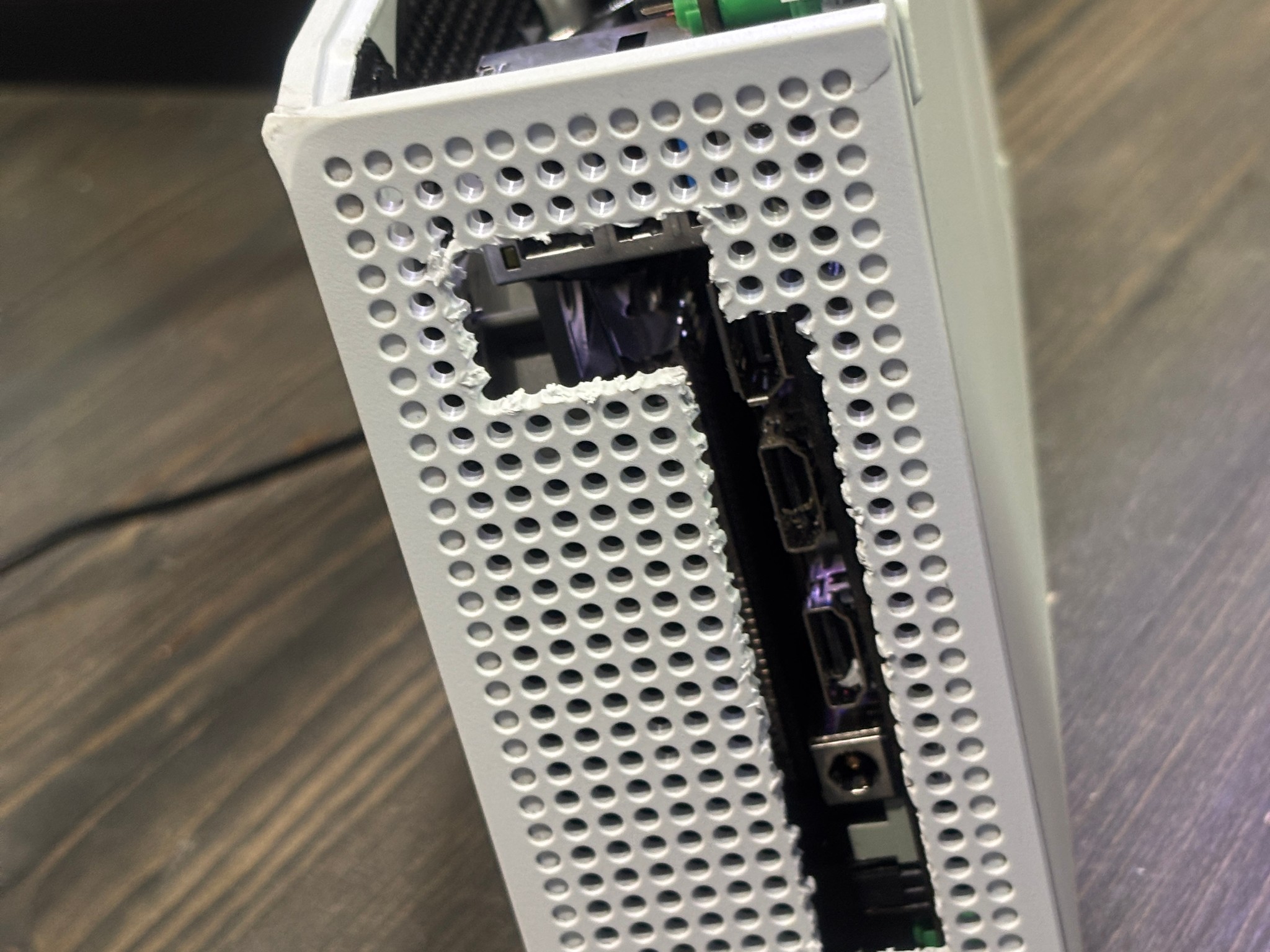 1 Of 1 Custom Xbox Gaming PC(Xbox Series S converted into a Windows Gaming PC)