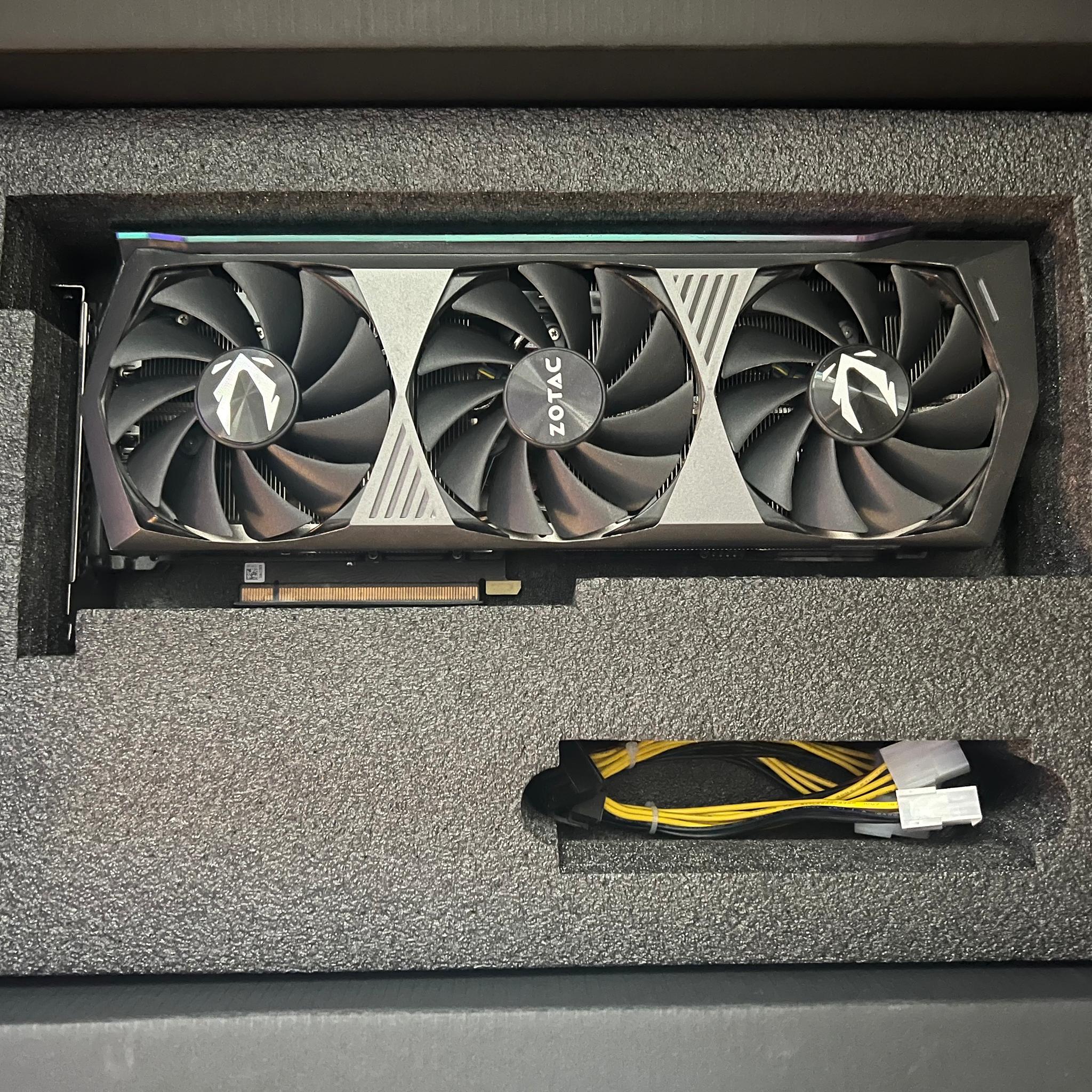Zotac 3080 TI AMP Holoblack