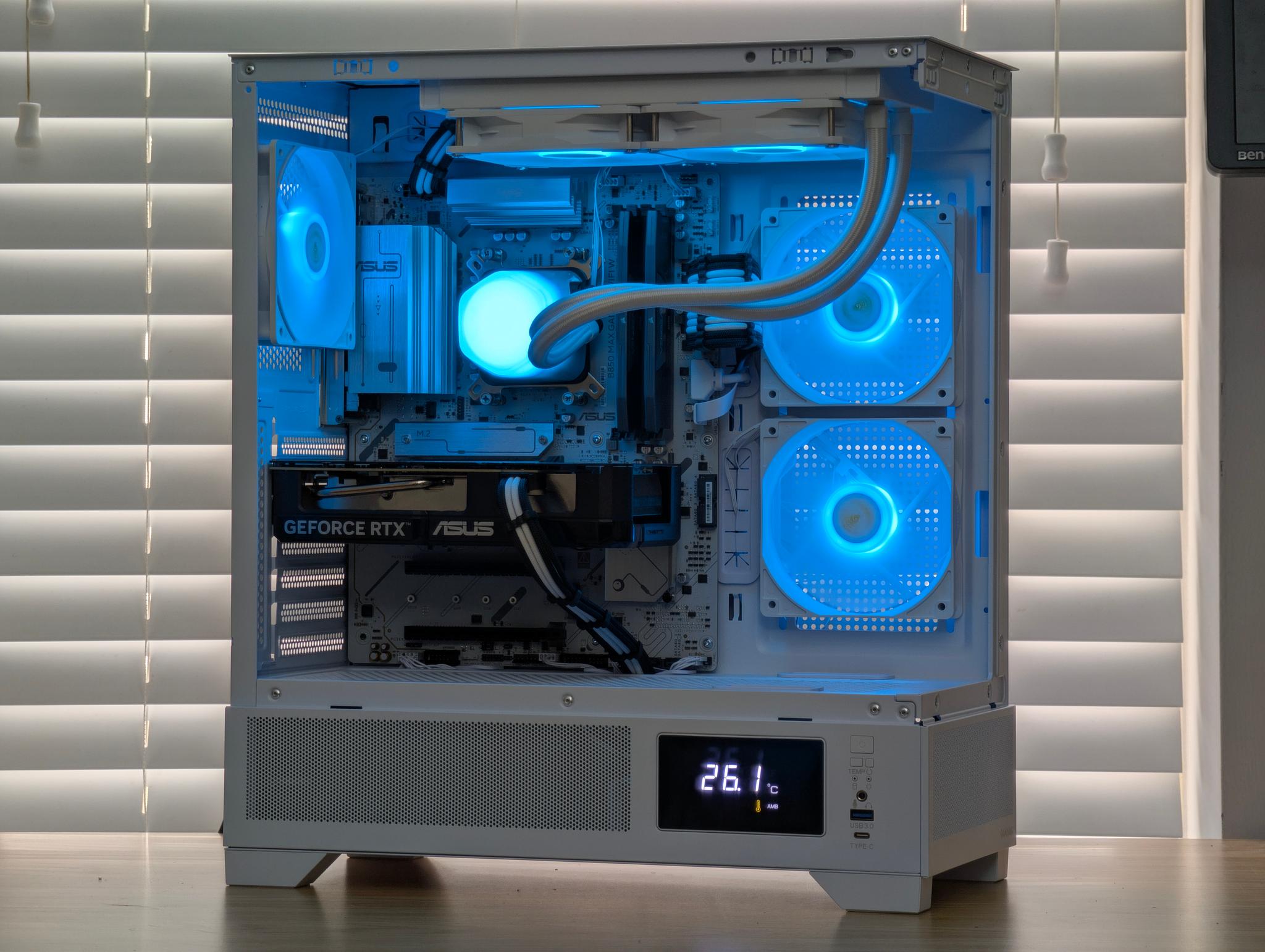 🩵🤍Ryzen 5 9600x | RTX 5060 TI | 32GB DDR5 | Gaming PC🤍🩵