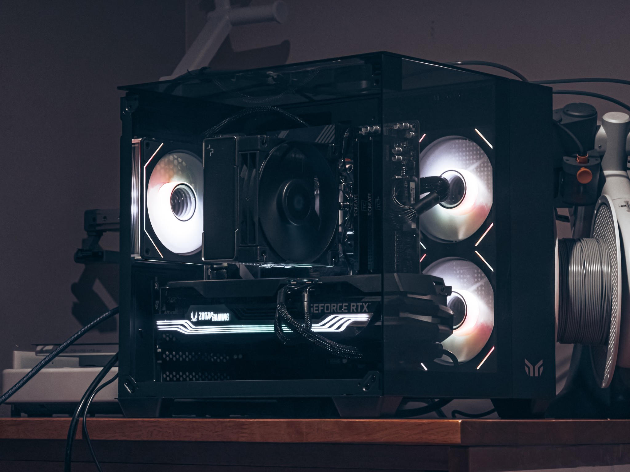 🔥 Ryzen 9 7950X | RTX 3080 Ti AMP Holo | 64GB DDR5 | RGB Fishtank Build 🔥