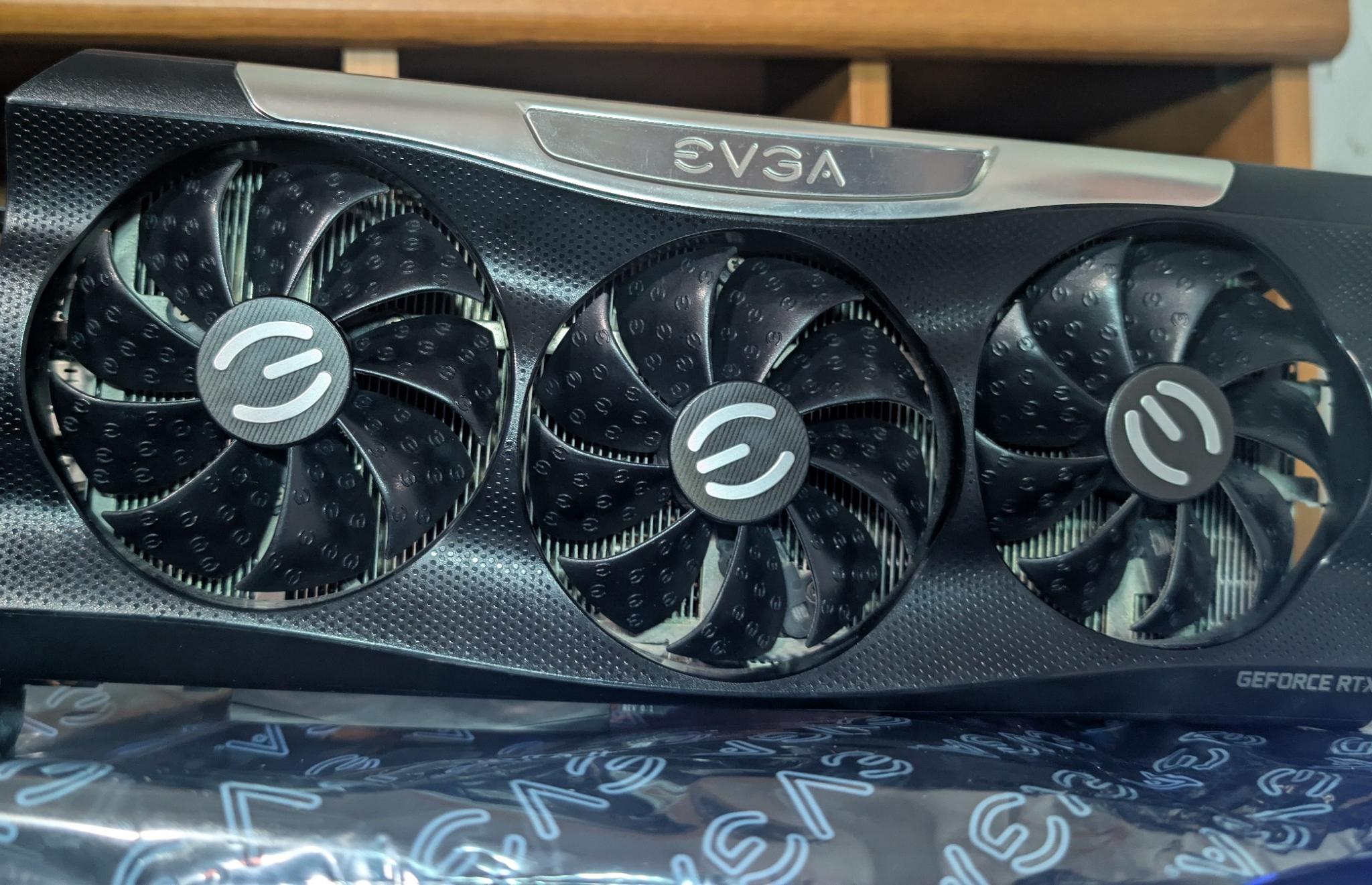 EVGA FTW3 Ultra RTX 3080 12gb