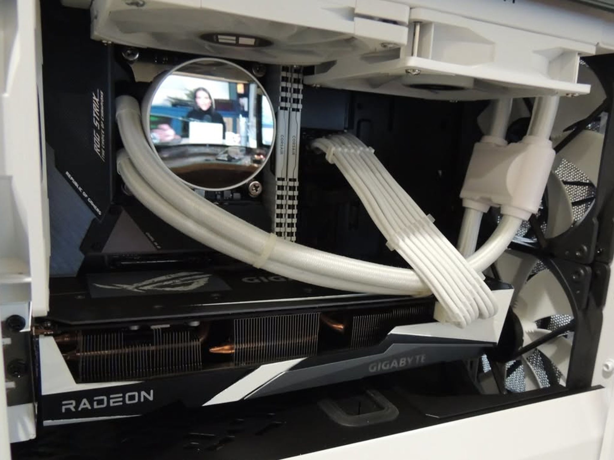 Beautiful New White Gaming Computer Build with New and Refurbished Parts