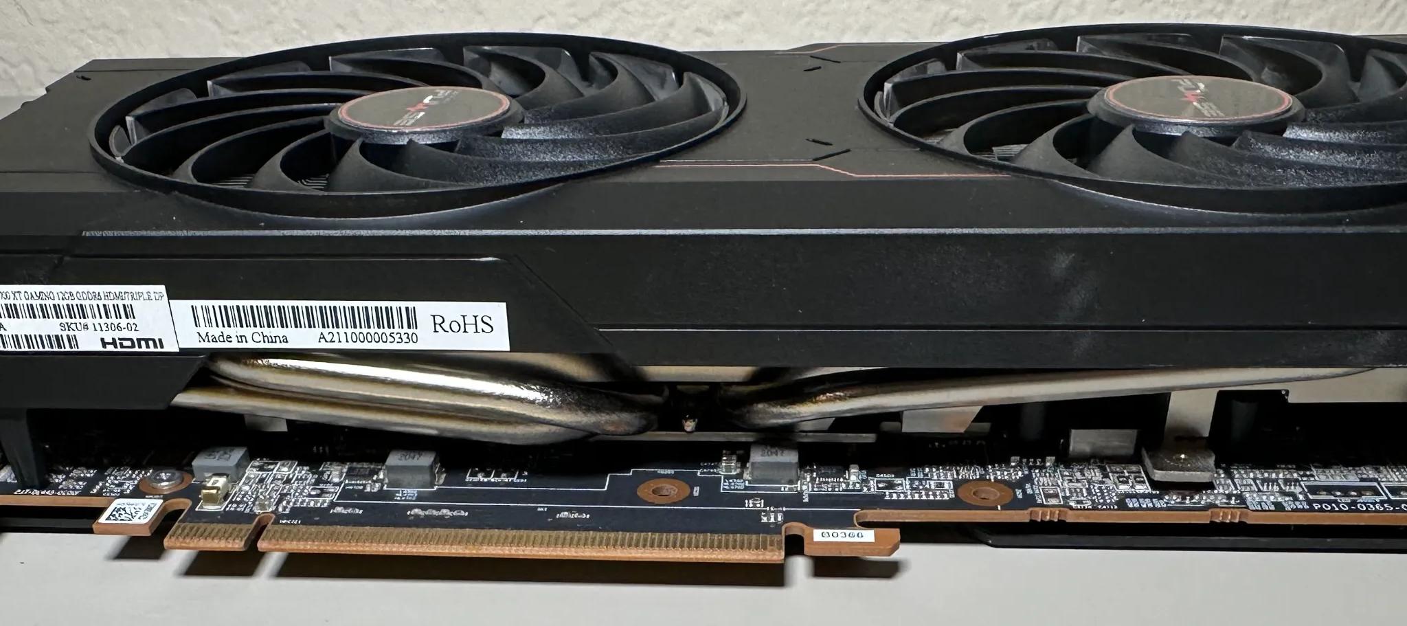Sapphire PULSE RX 6700 XT AMD
