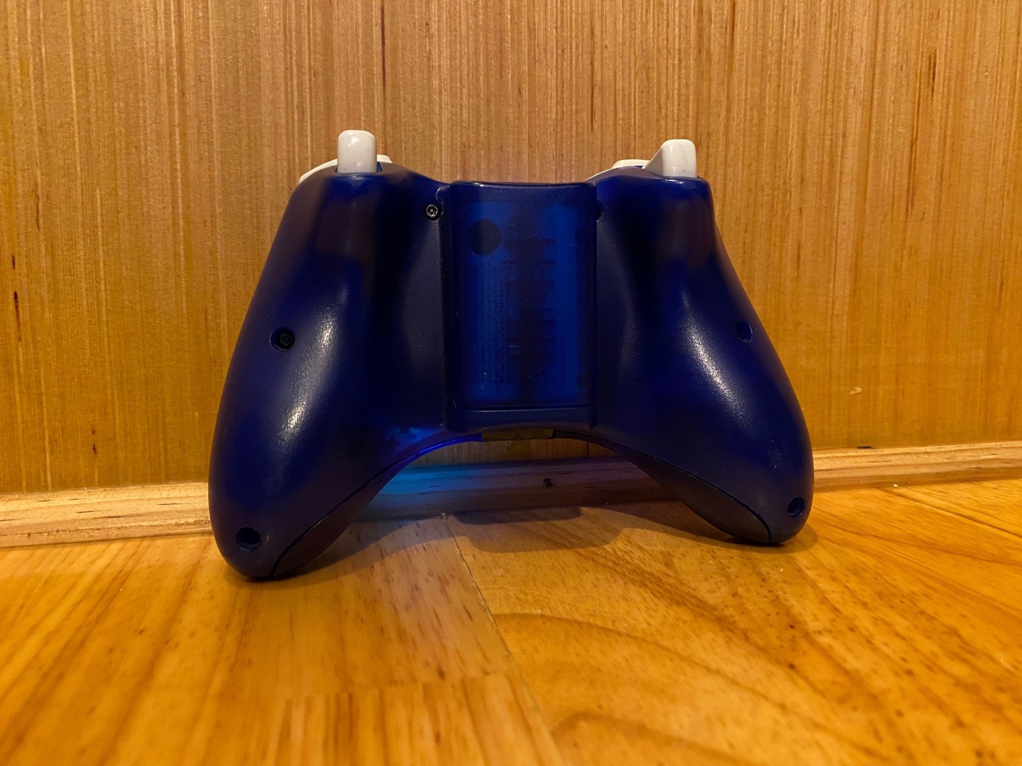 Custom clear blue Xbox 360 controller - Hall effect - LEDs - RESTORED