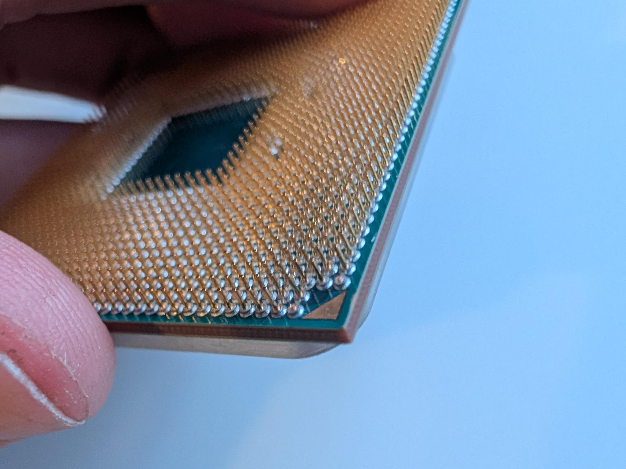 AMD Ryzen 7 3700X