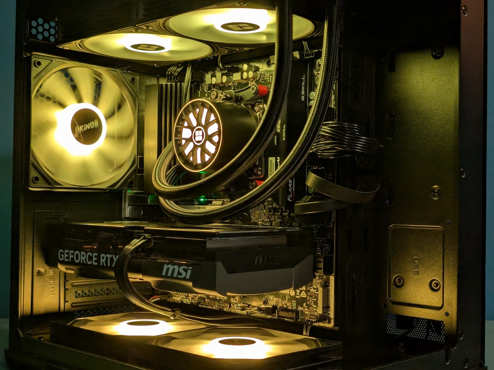 1440p Beast | RTX 5070 | Ryzen 5 7500X3D | 16GB DDR5 | 1TB NVMe SSD