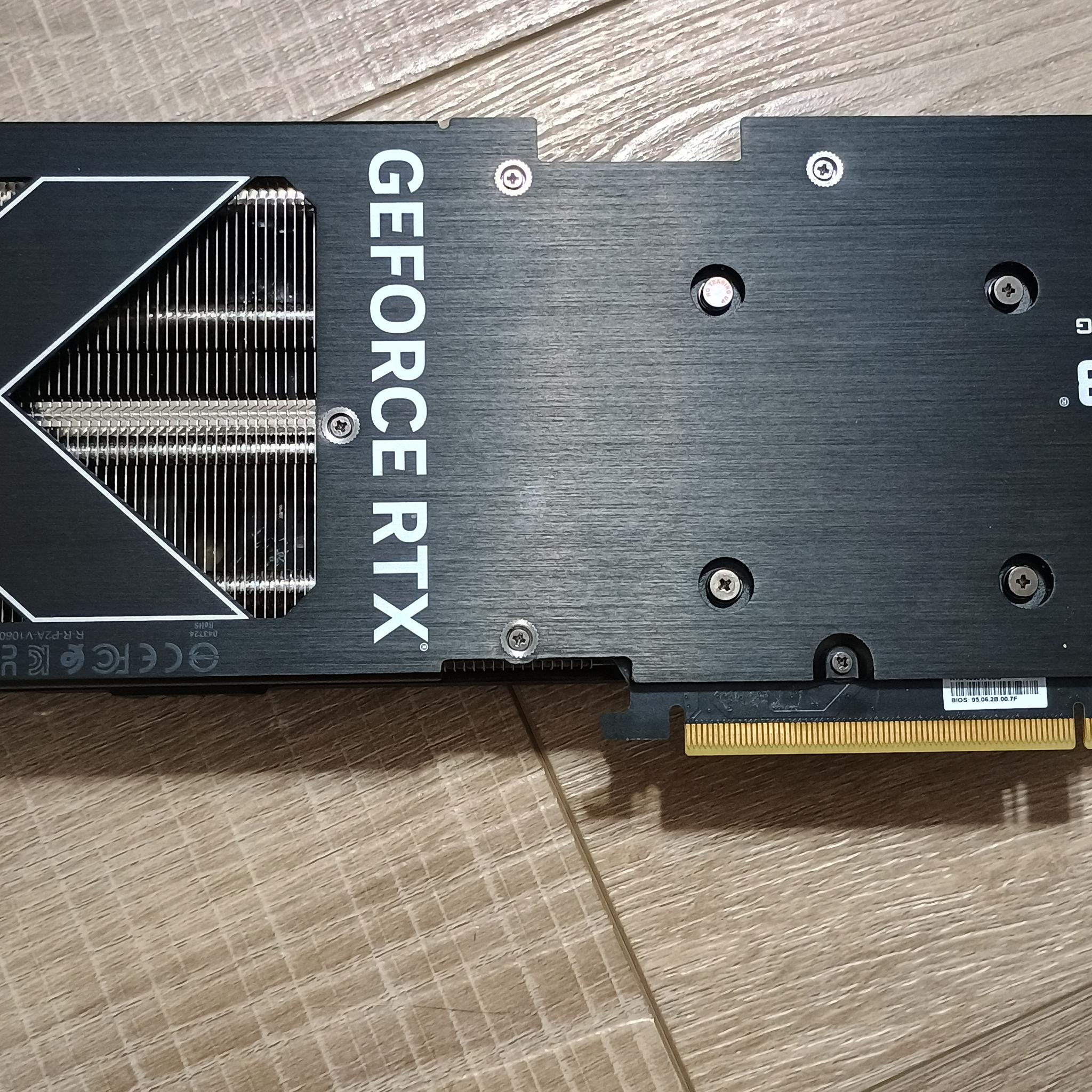 PNY XLR8 Gaming VERTO EPIC-X RGB OC GeForce RTX 4060 Ti