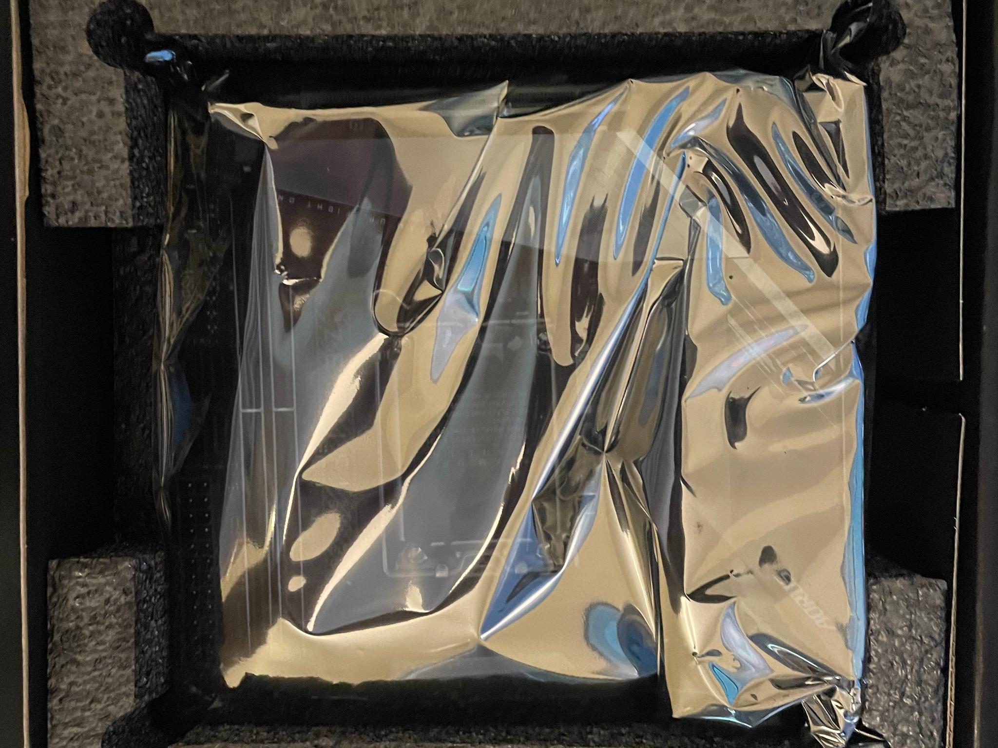 GIGABYTE Z690I AORUS ULTRA - Image 2