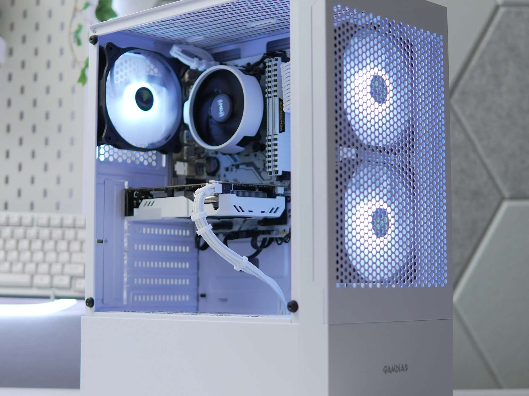 Custom Gaming PC! Ryzen 5 | GTX 1060 | 16GB RAM