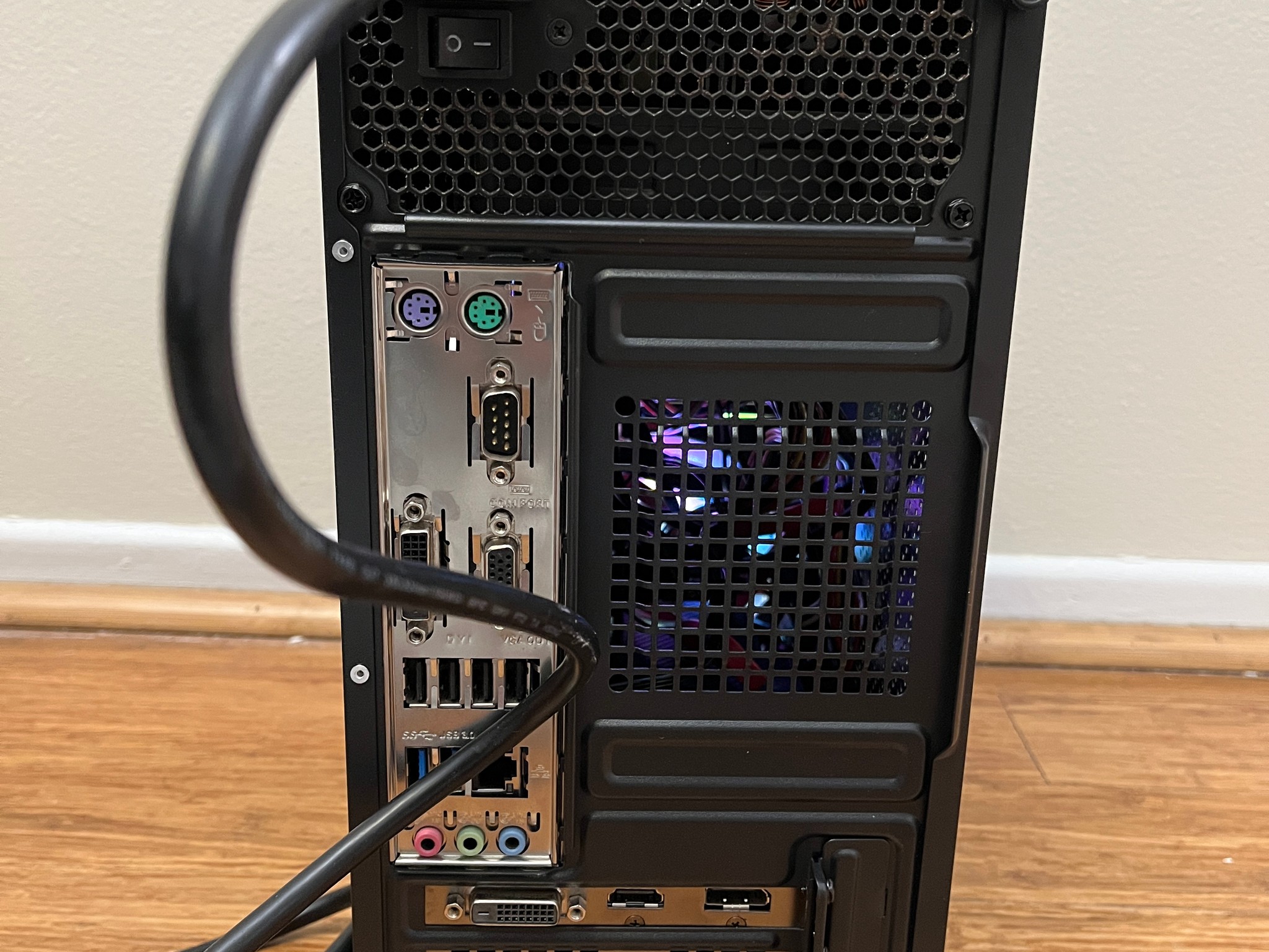 NVIDIA RTX 2060, Intel Core i5-6600, 12GB DDR4 RAM, 870 GB Storage - Small Gaming PC