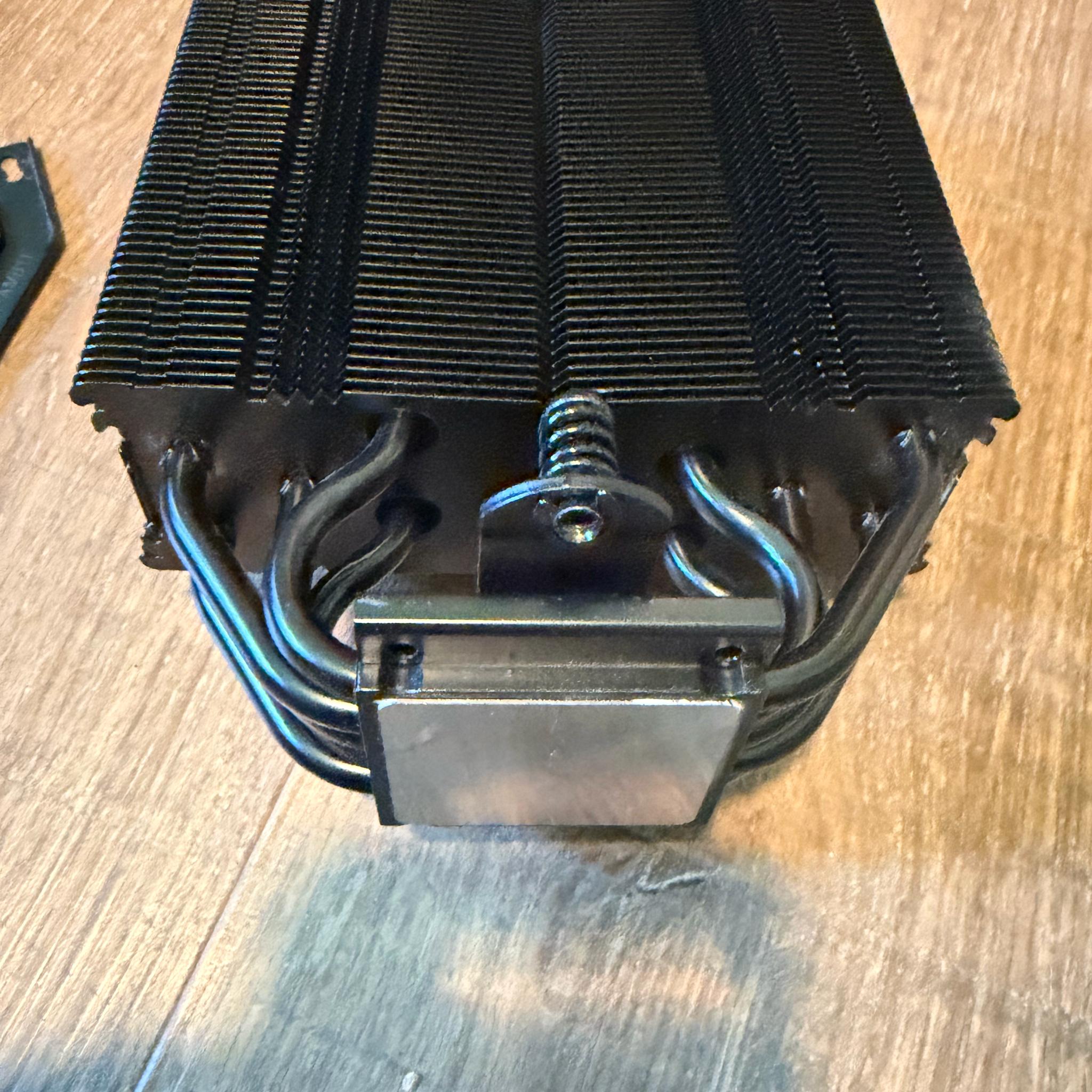 NH-U12S chromax.black Noctua Tower Cooler with AMD Mounting Hardware