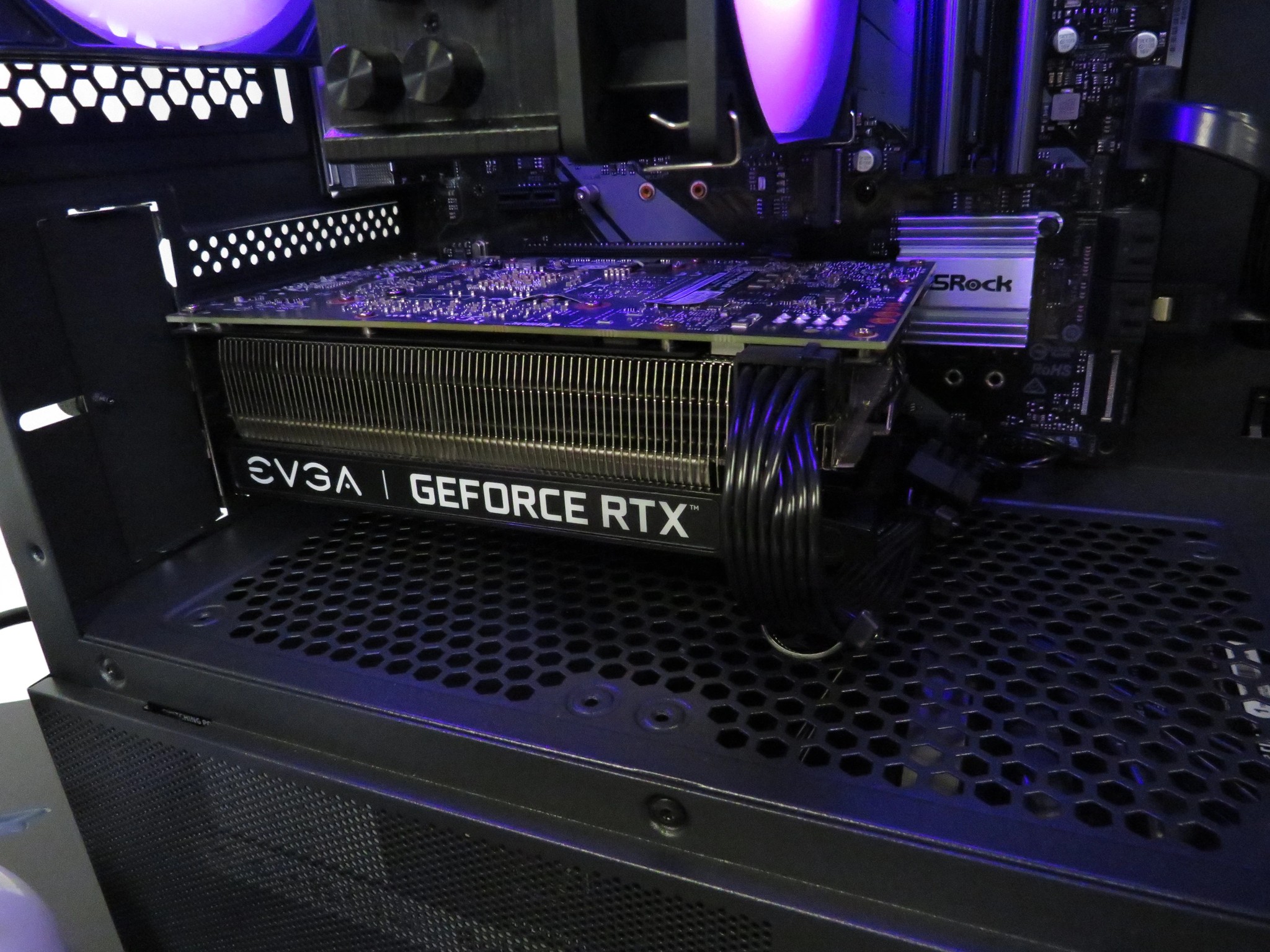 Budget Gamer and Streamer: Ryzen 5 2600X + EVGA RTX 2060 + 16 GB DDR4 + 1 TB 2.5in SSD