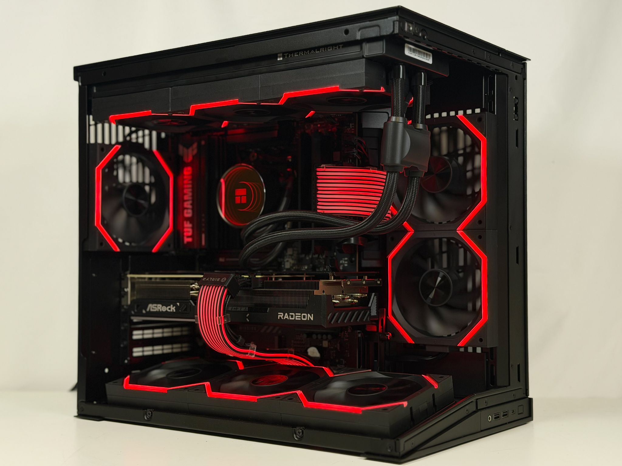 Signature Series RX 9070 XT • Ryzen 7 7800X3D • 32GB DDR5 • 2TB NVMe