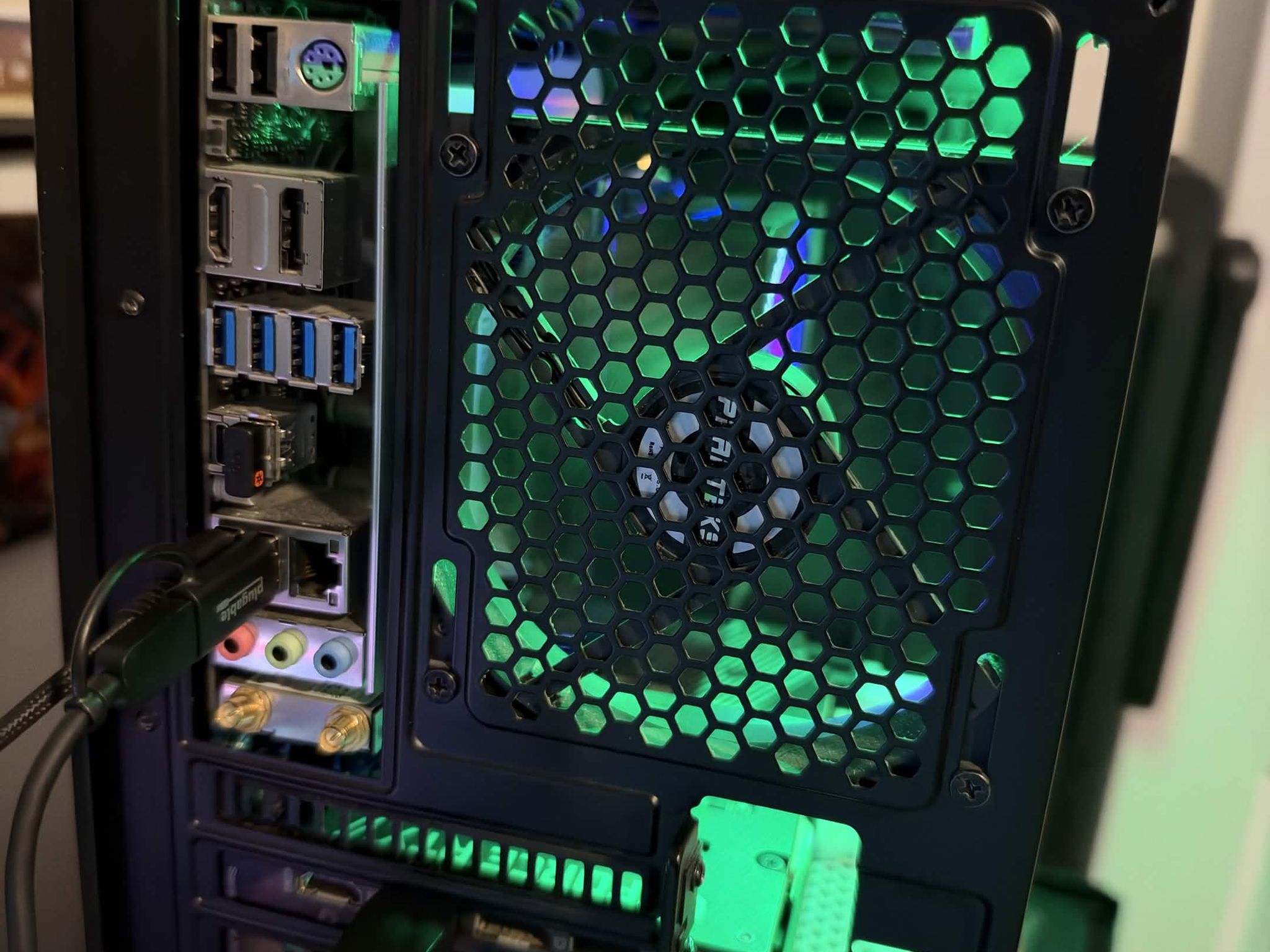GeForce RTX 3060 8GB Custom Gaming PC - Ryzen 5 7600X, 16GB RAM, 512GB SSD