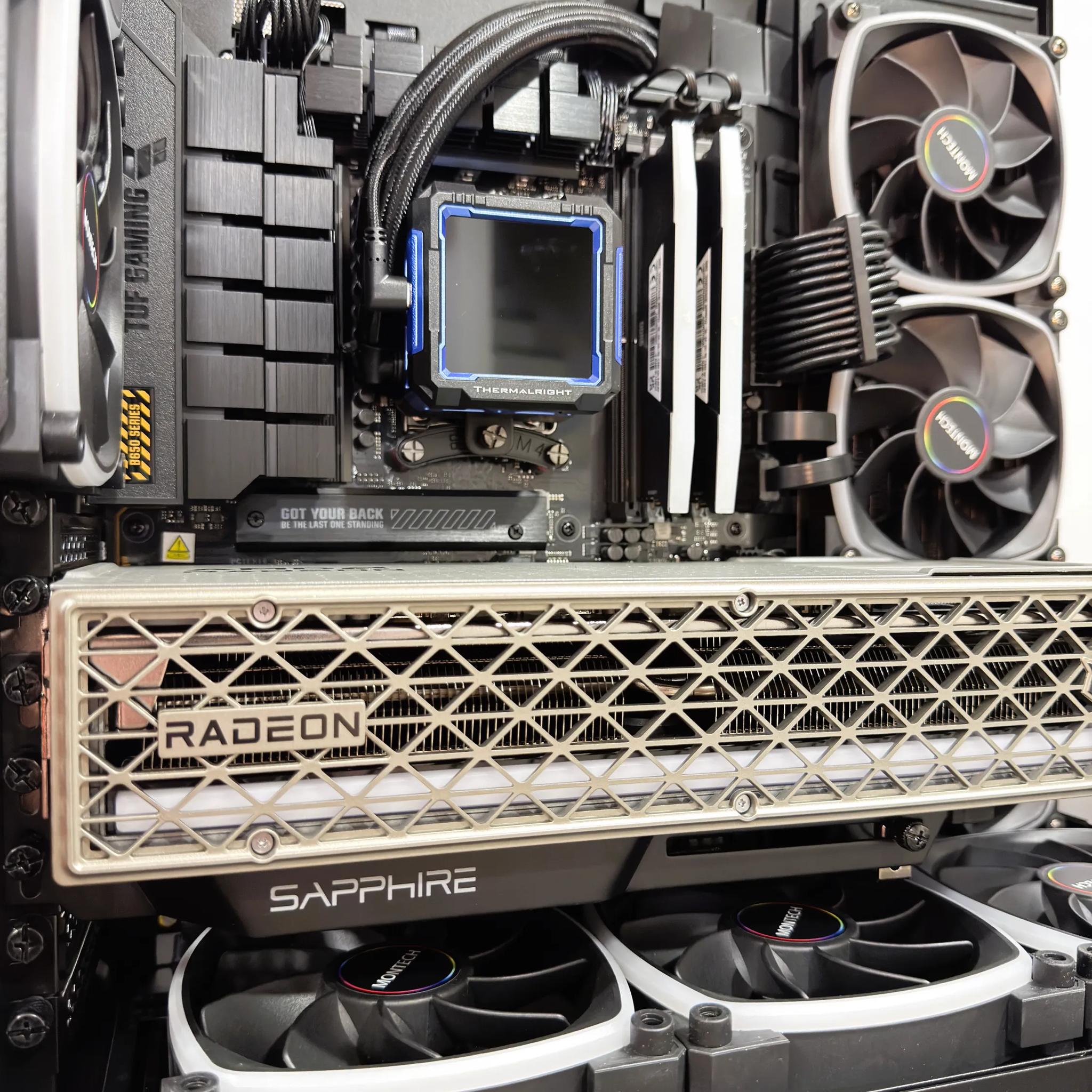 NITRO+ | Ryzen 7 9800X3D | RX 9070 XT | 32GB DDR5 | 2TB SSD | 850w Gold