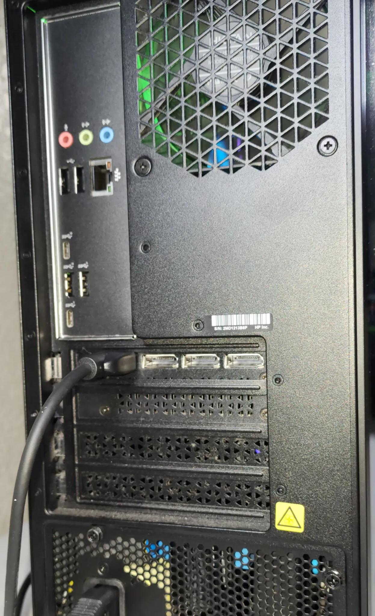 HP OMEN 30L, AMD Ryzen 5 5600X, NVIDIA 3060, 1TB SSD 2TB HDD, 32GB RAM, Windows 10