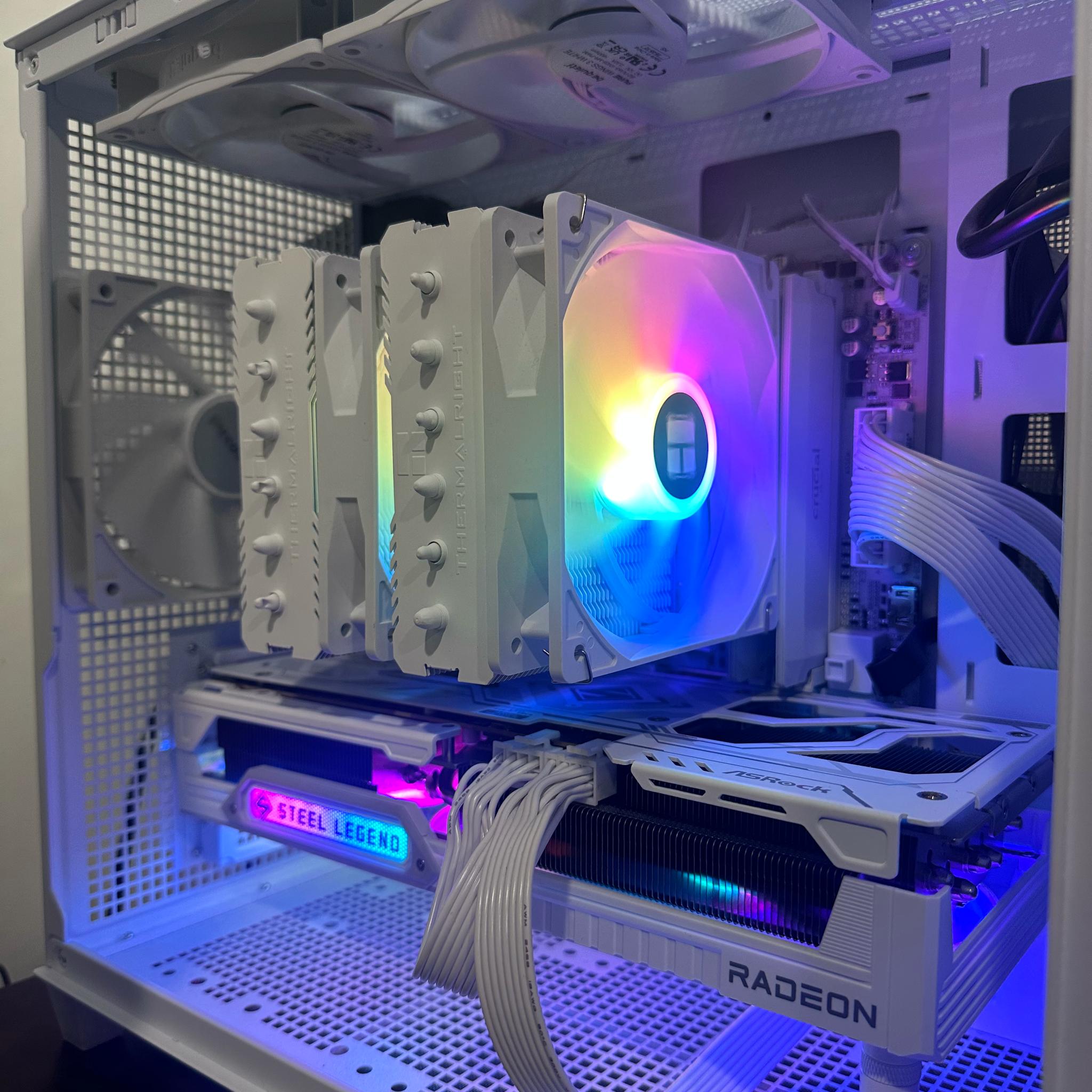 High-end Latest Gaming PC! | Ryzen 7 7800X3D & Radeon RX 9070XT