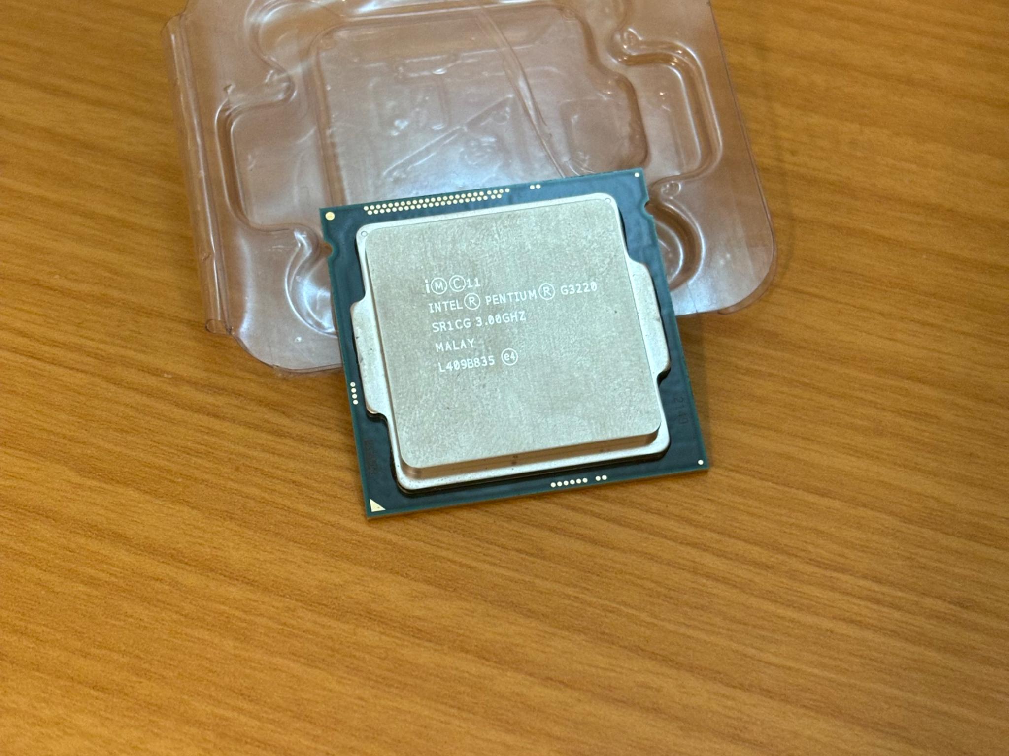 Pentium G3220