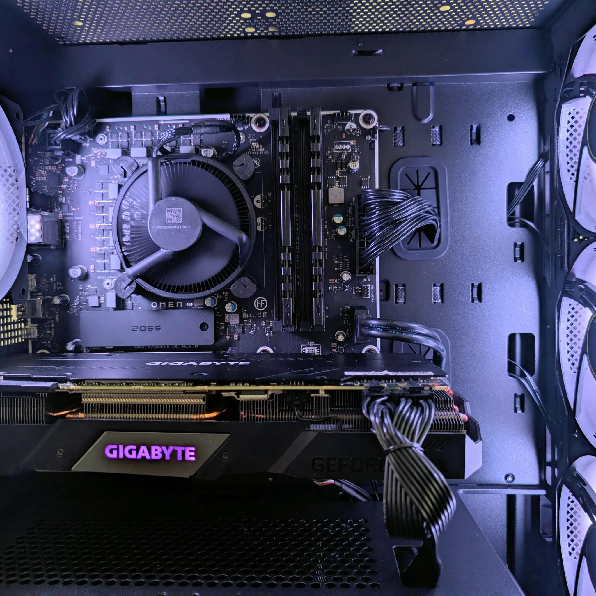 RTX 2080 | i5 11400F | 32GB RAM | 1TB NVMe | WIN 11 PRO