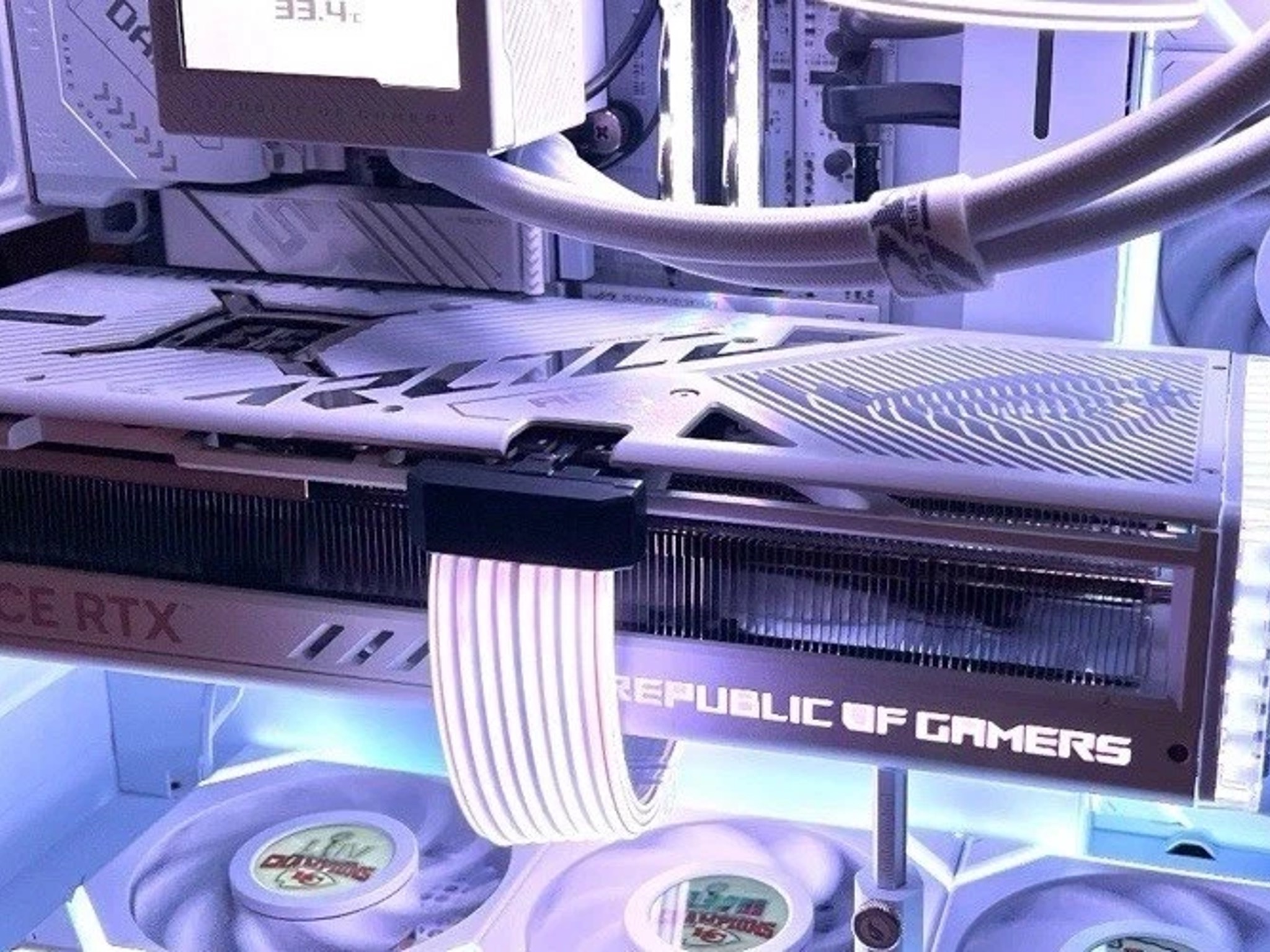 ASUS ROG Strix GeForce RTX 4090 24GB GDDR6X White OC Edition Gaming Graphics Card