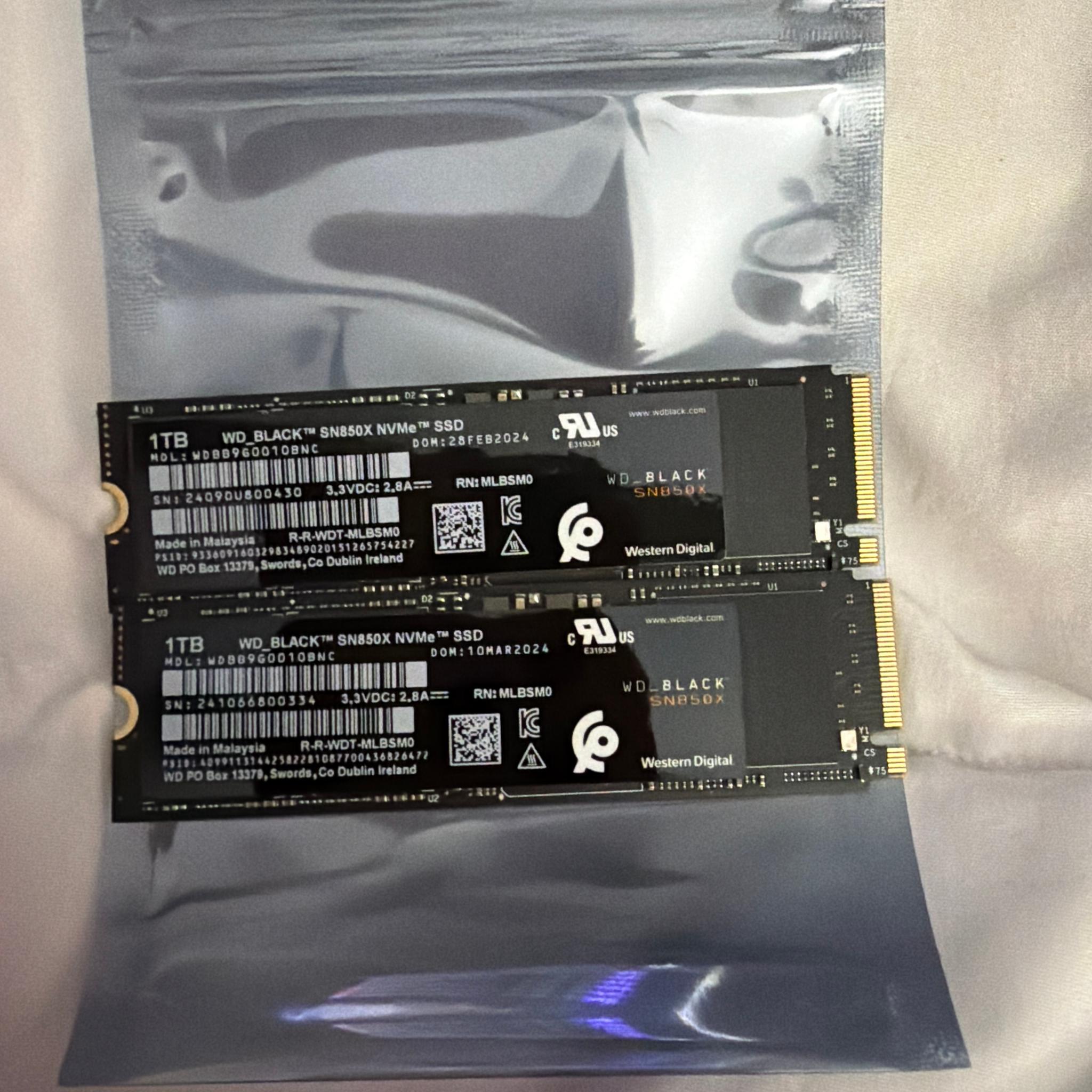 1 x🔥 WD_BLACK SN850X 1TB Gen4 NVMe SSD – FULL DRAM + 3D TLC NAND – HIGH-END GAMING SSD 🔥