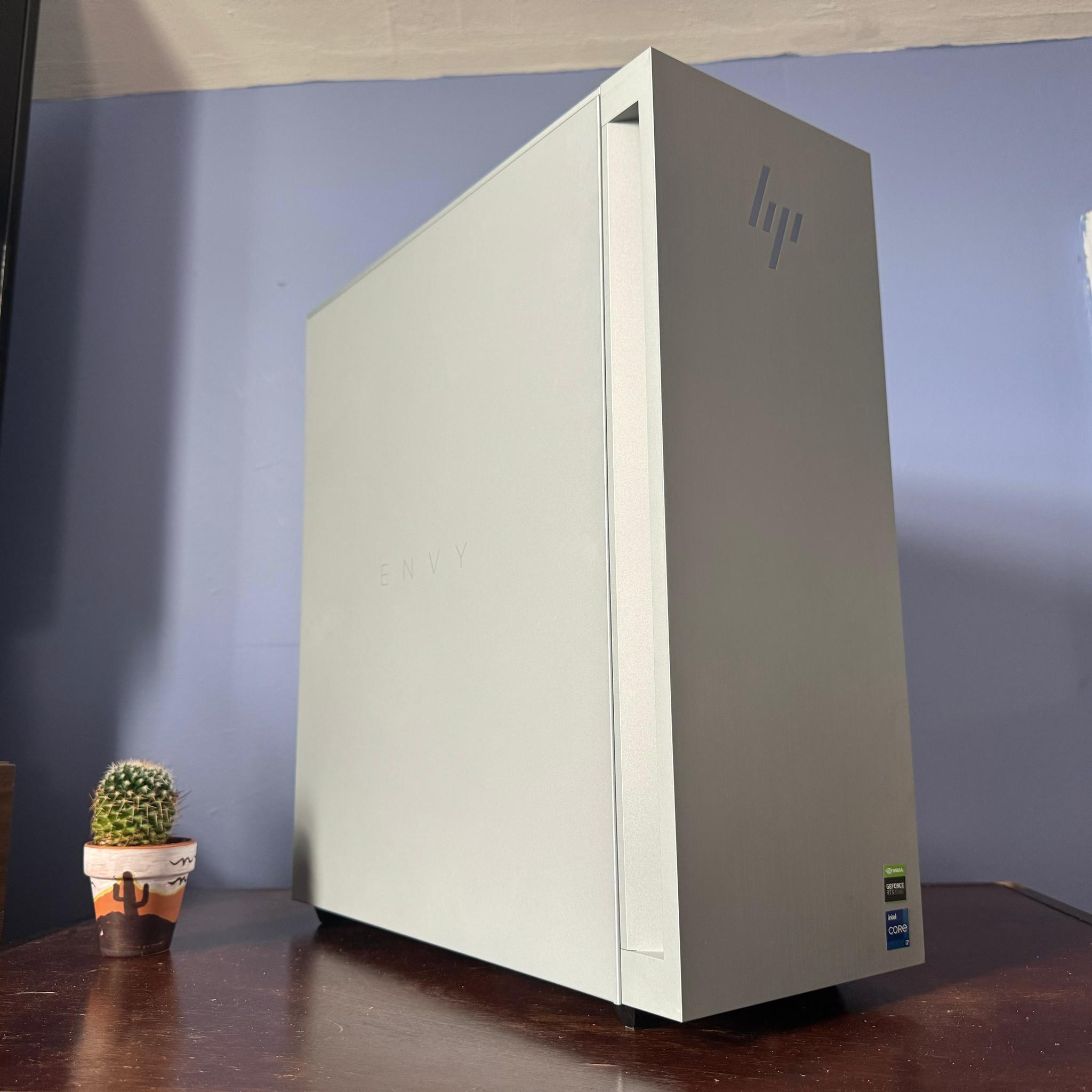 HP ENVY - RTX 3070Ti | i7 12700 | 16GB DDR4 | 1TB SSD
